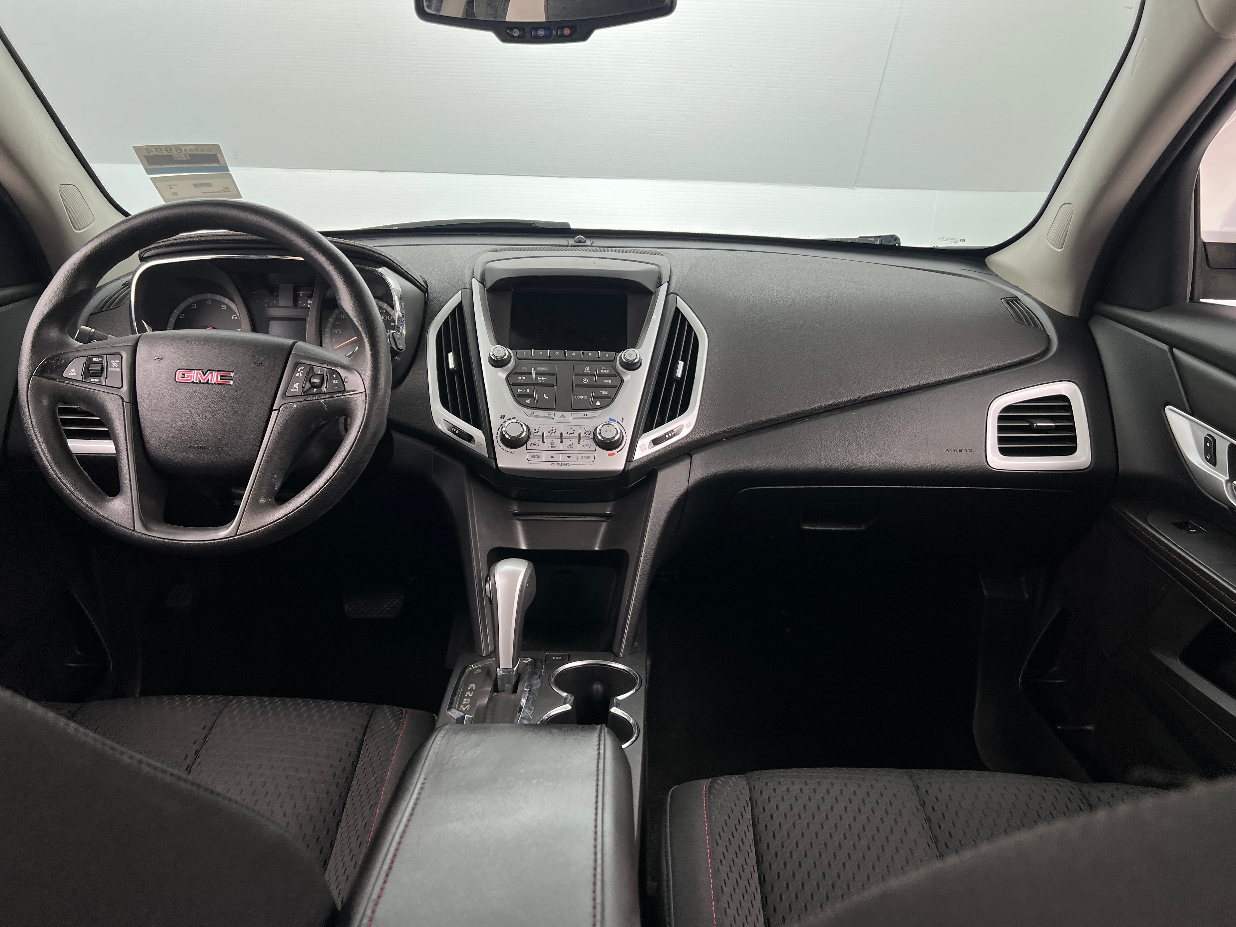2015 GMC Terrain SLE 3