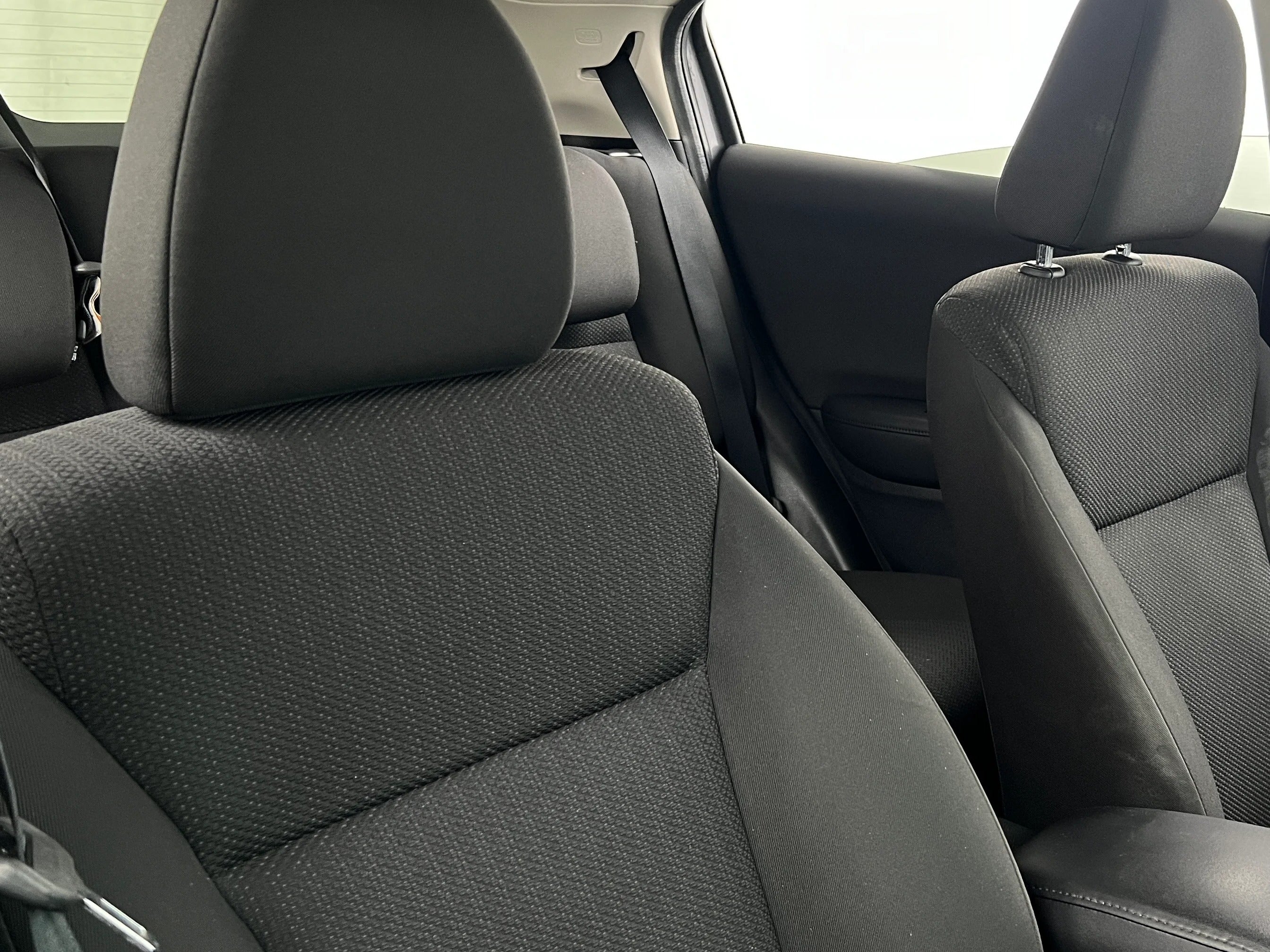 2016 Honda HR-V EX 2