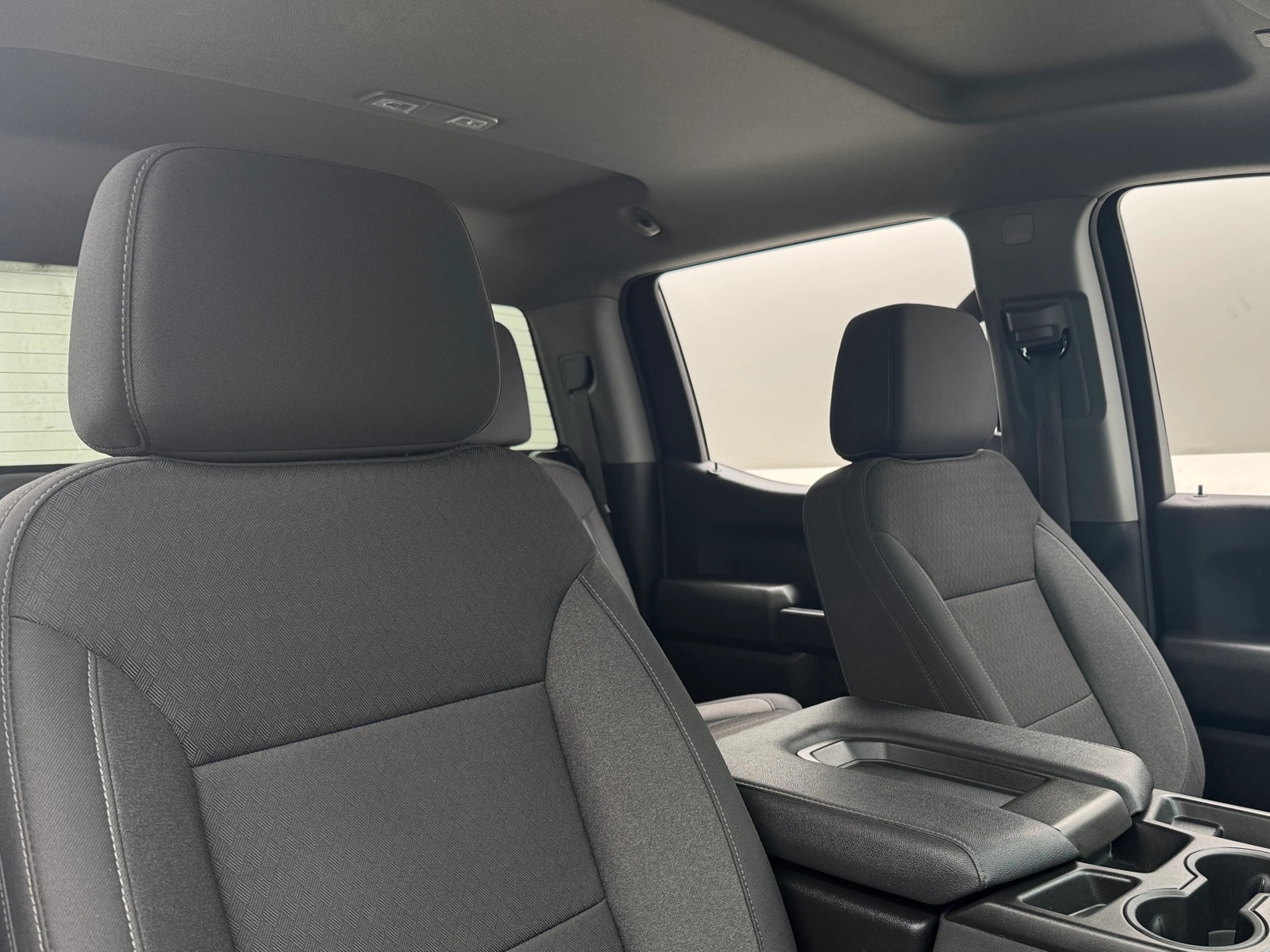 Thumbnail: 2024 Chevrolet Silverado 1500 - 2