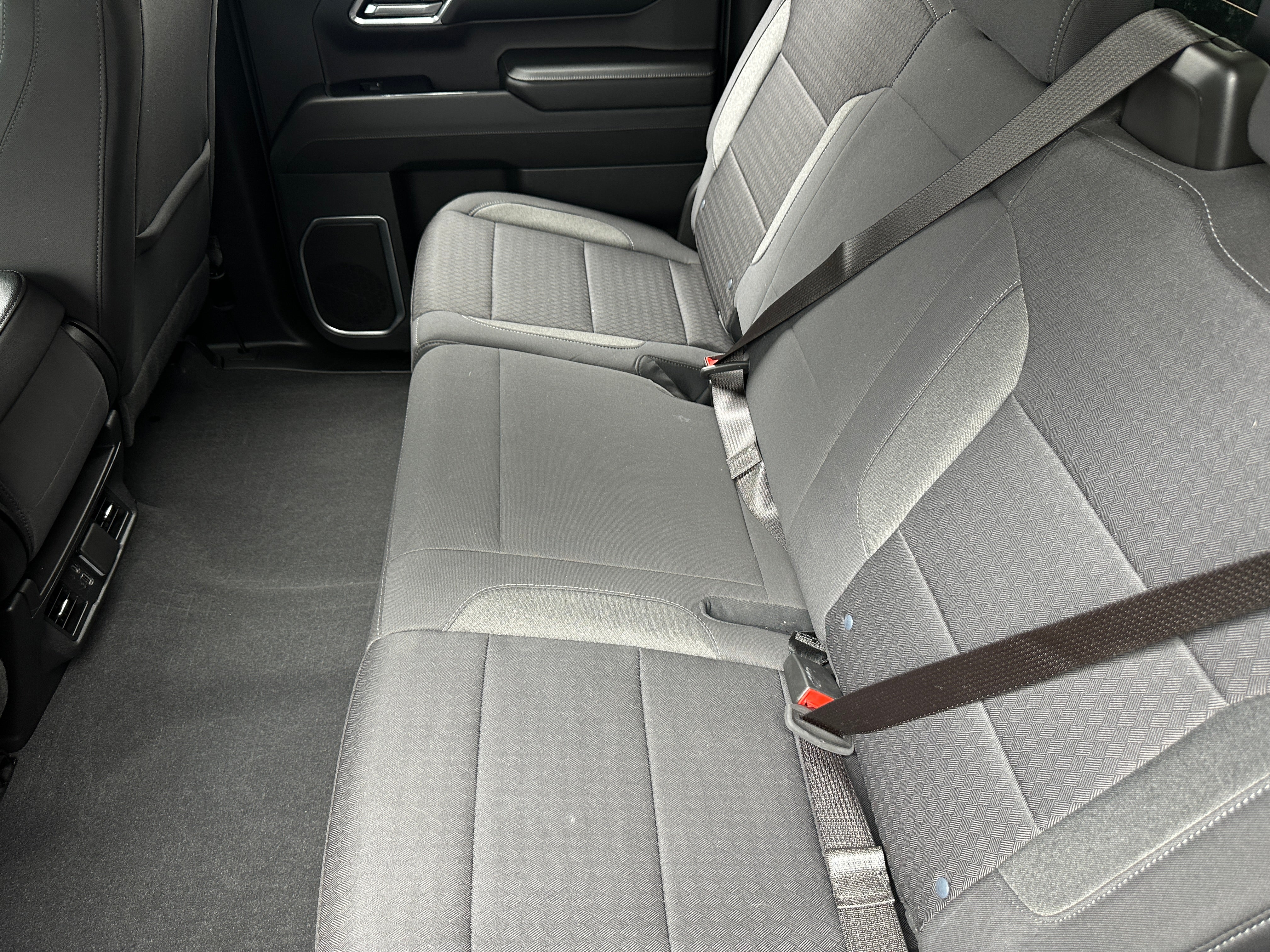2023 Chevrolet Silverado 1500 LT 6