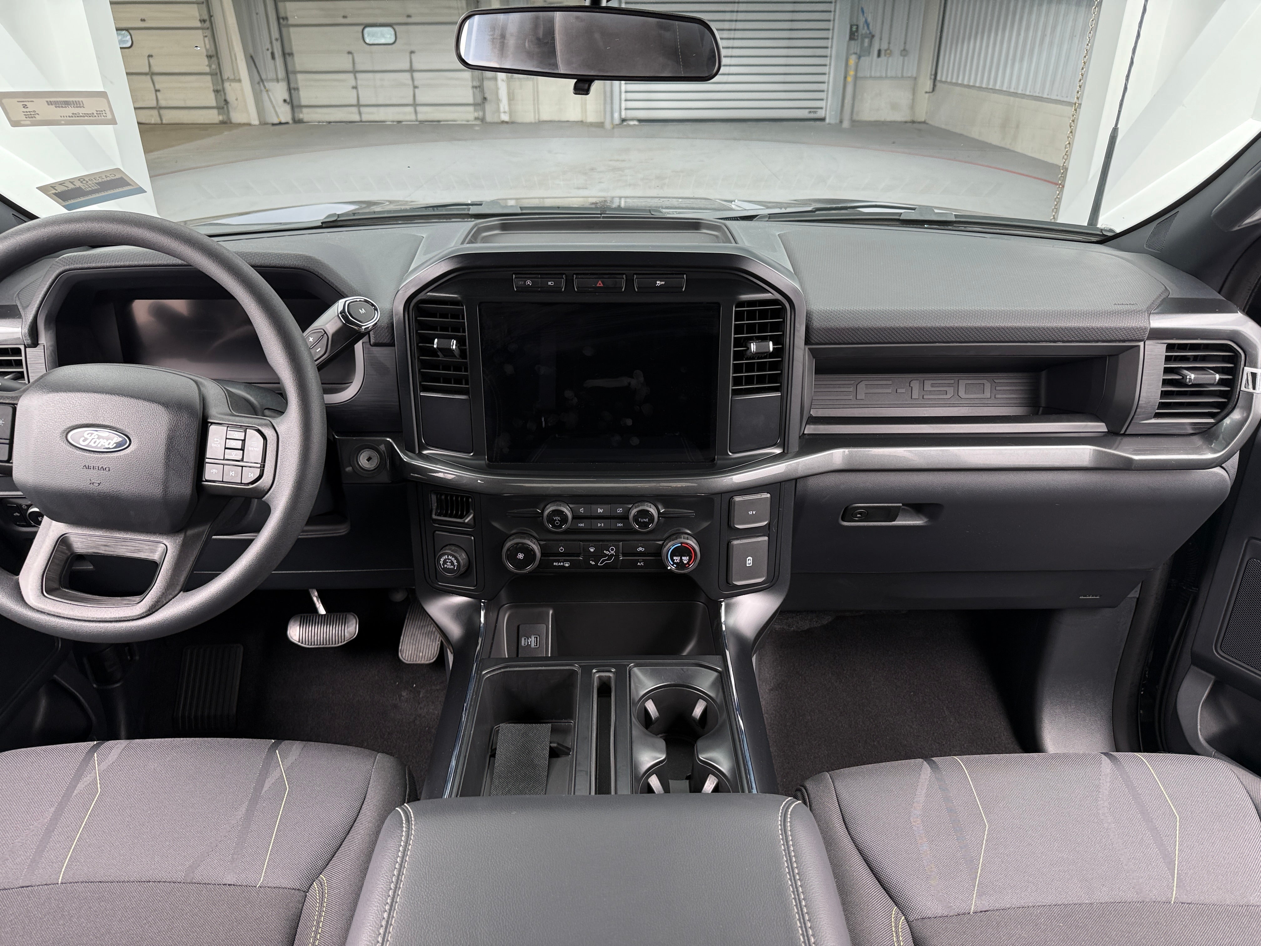 2024 Ford Econoline E-150 3