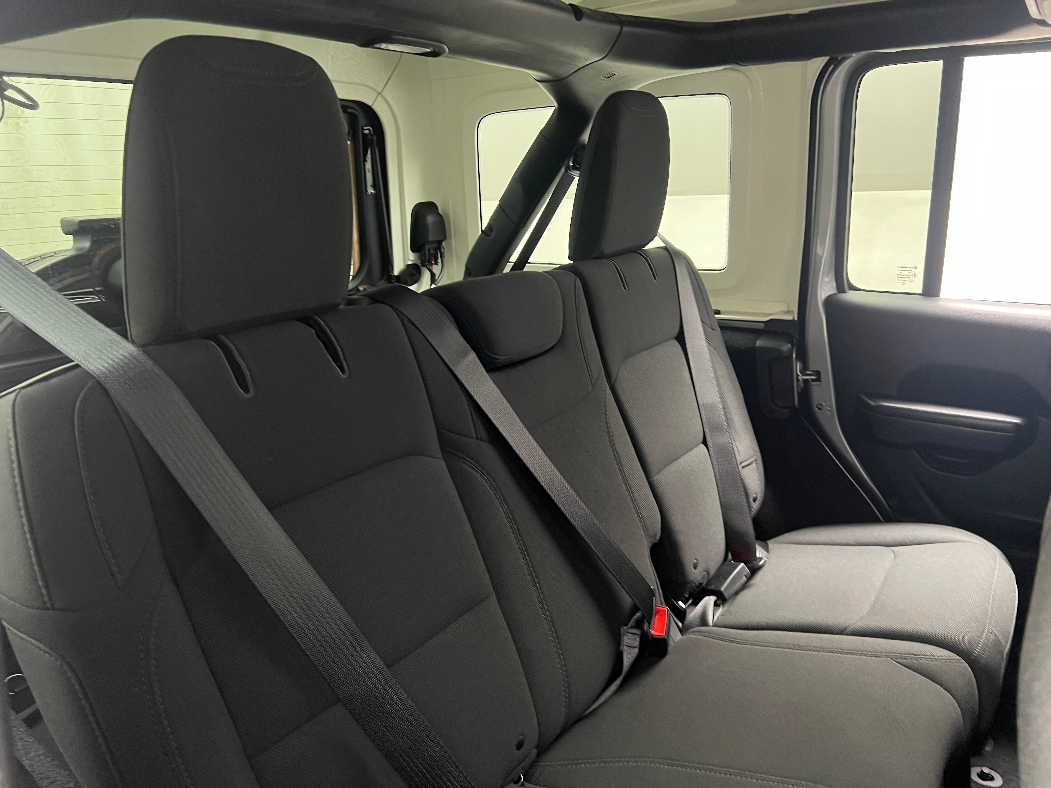 2018 Jeep Wrangler Unlimited Sport S 6