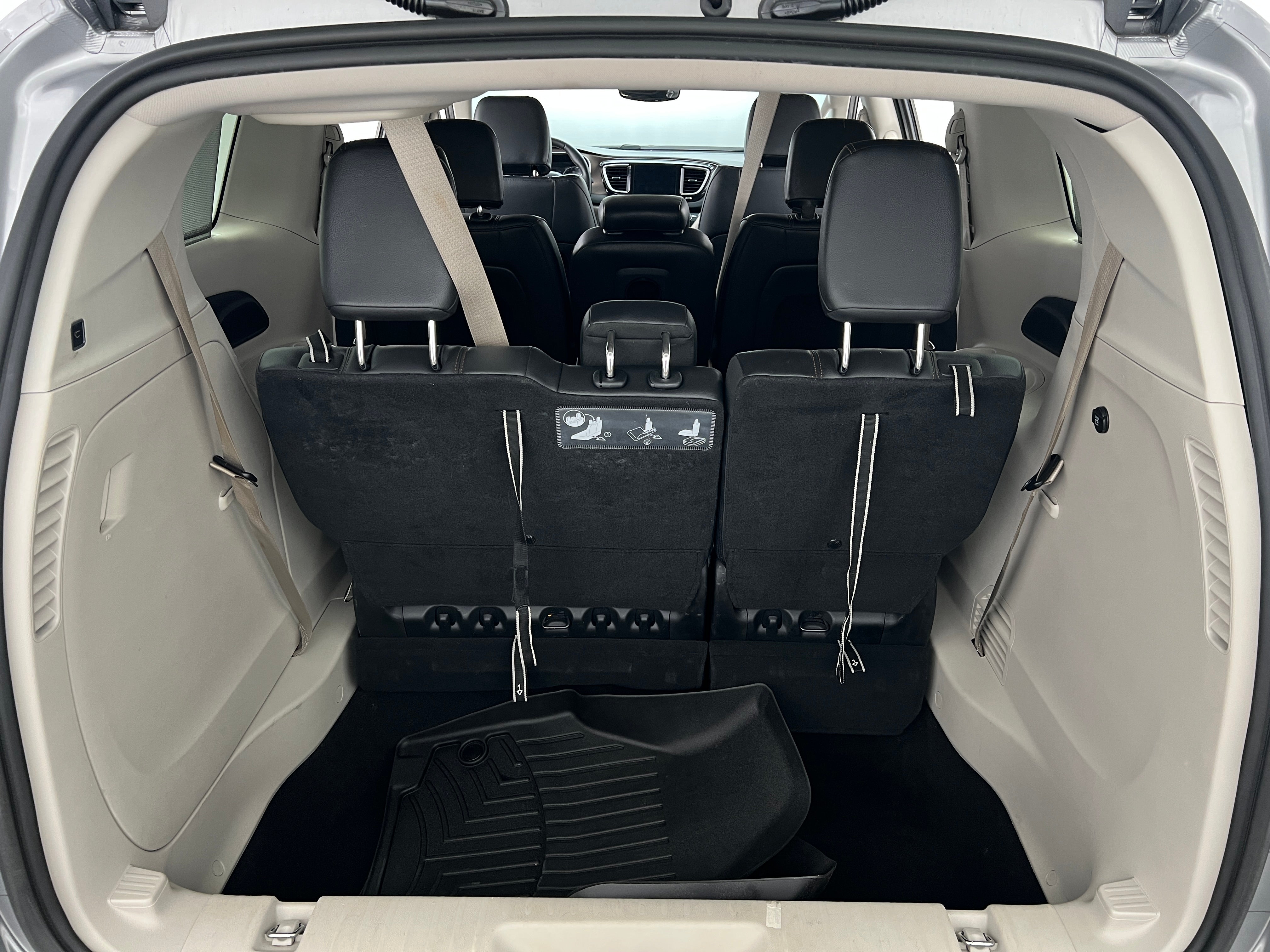 2018 Chrysler Pacifica Touring L 6