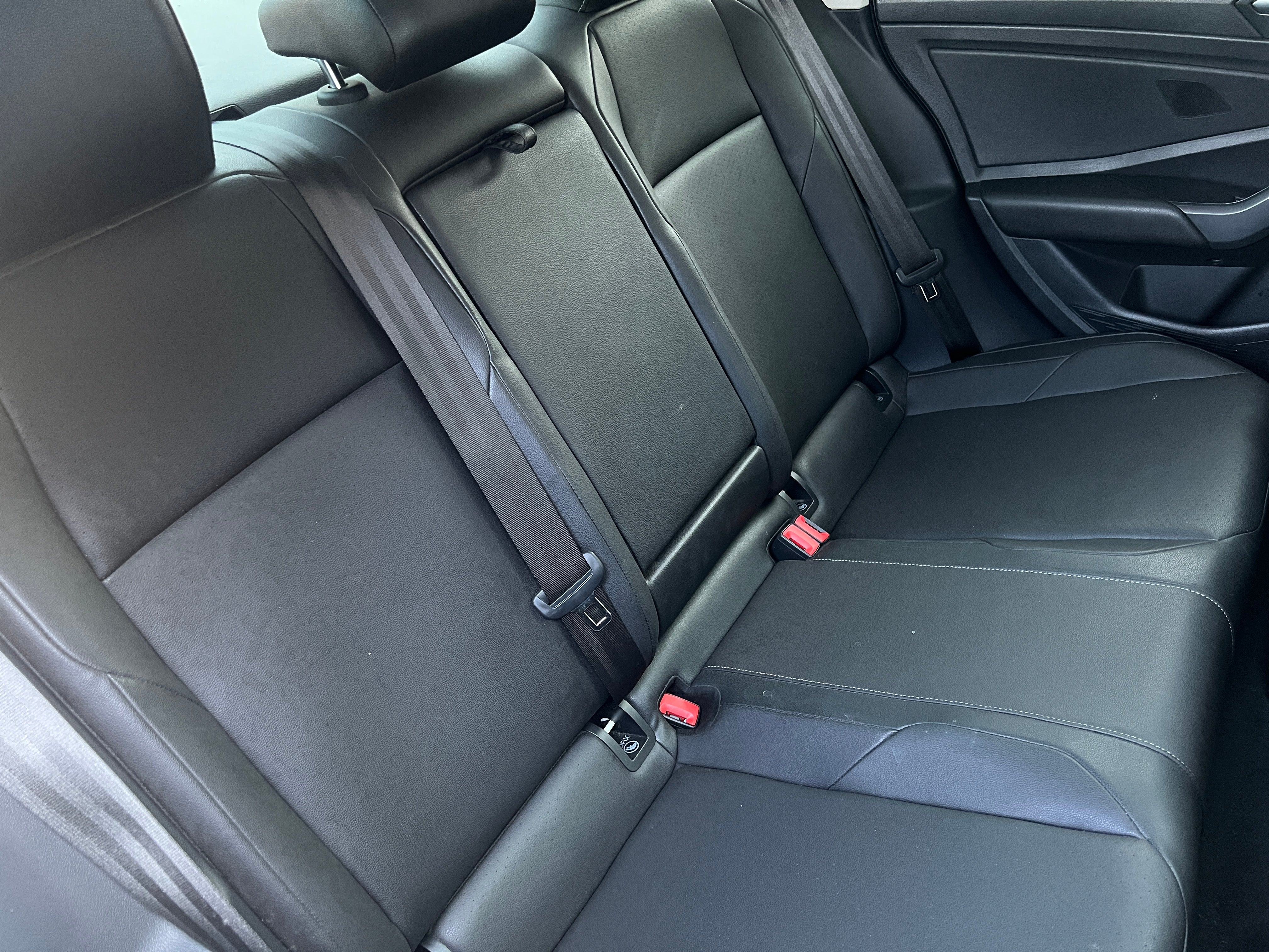2019 Volkswagen Jetta SEL 5