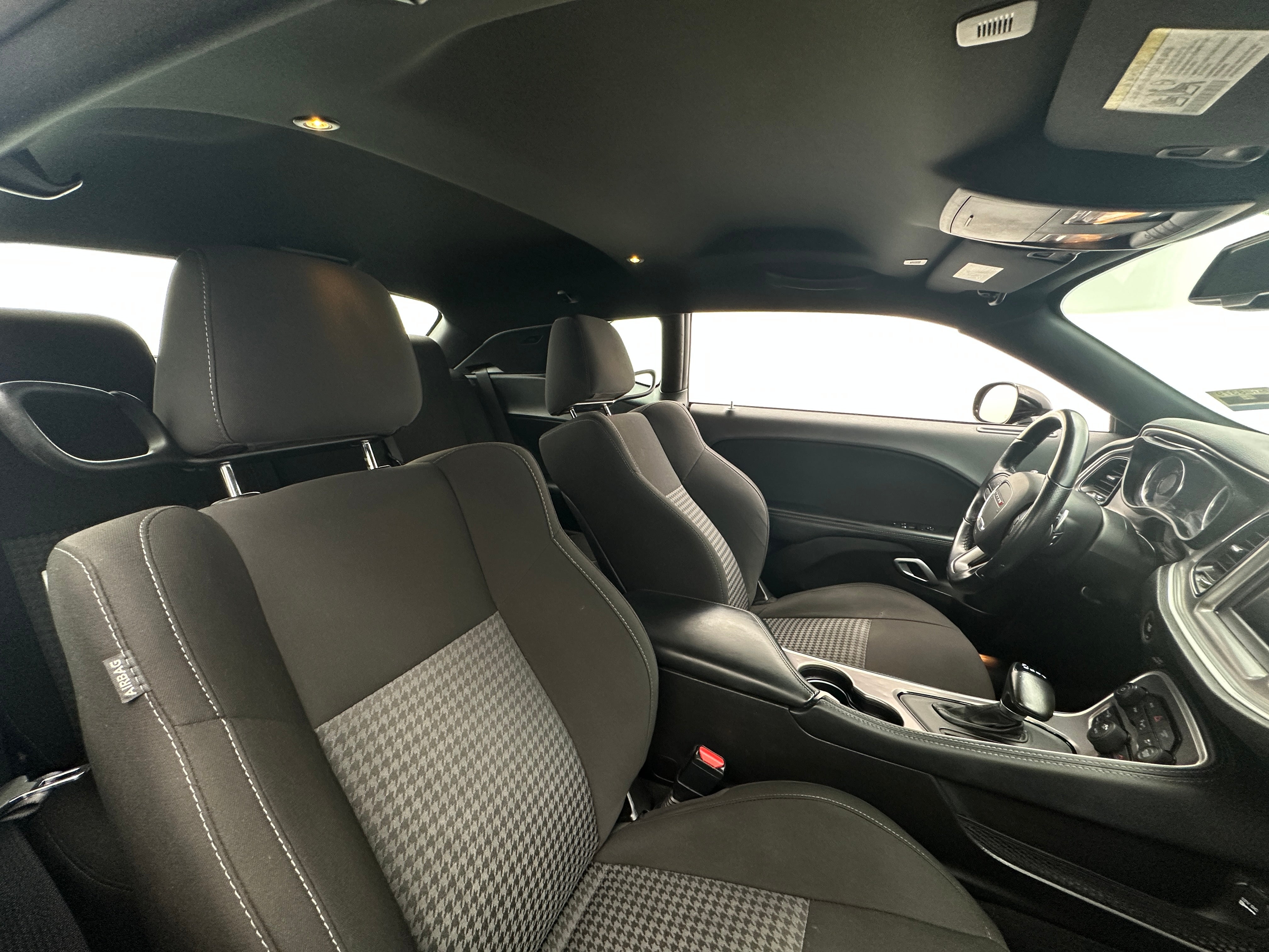 2022 Dodge Challenger GT 2