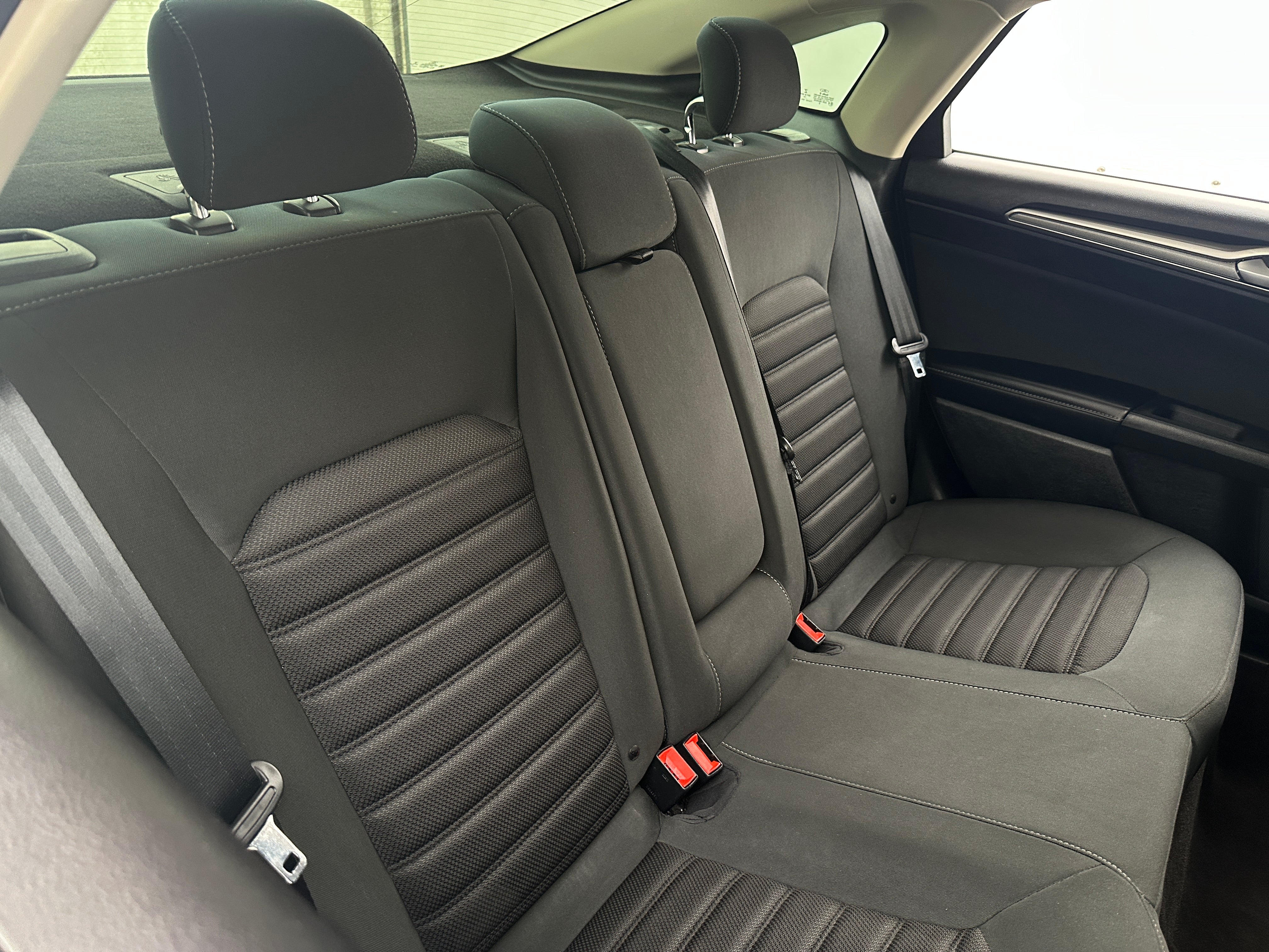2019 Ford Fusion SE 6