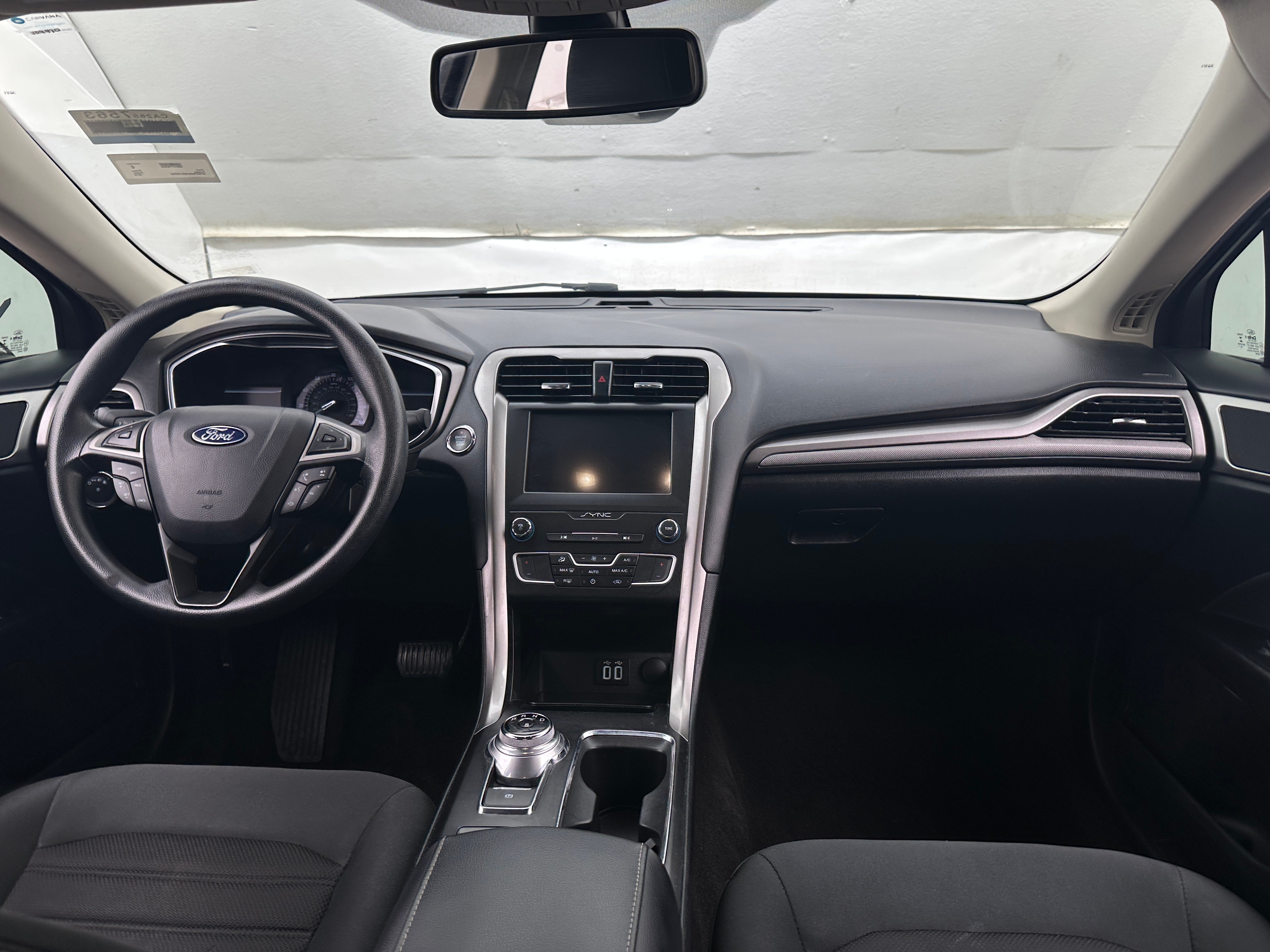 2019 Ford Fusion SE 3