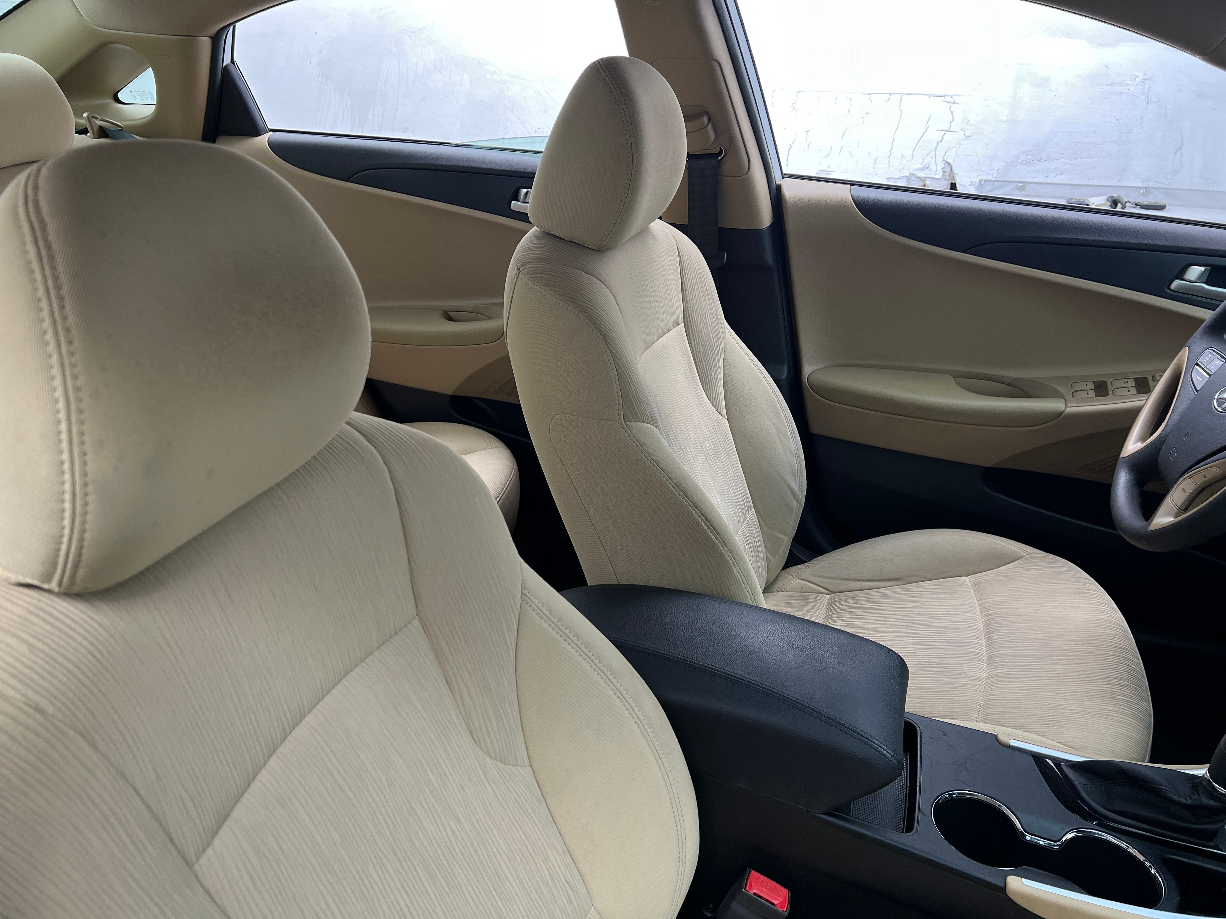 2013 Hyundai Sonata GLS 2