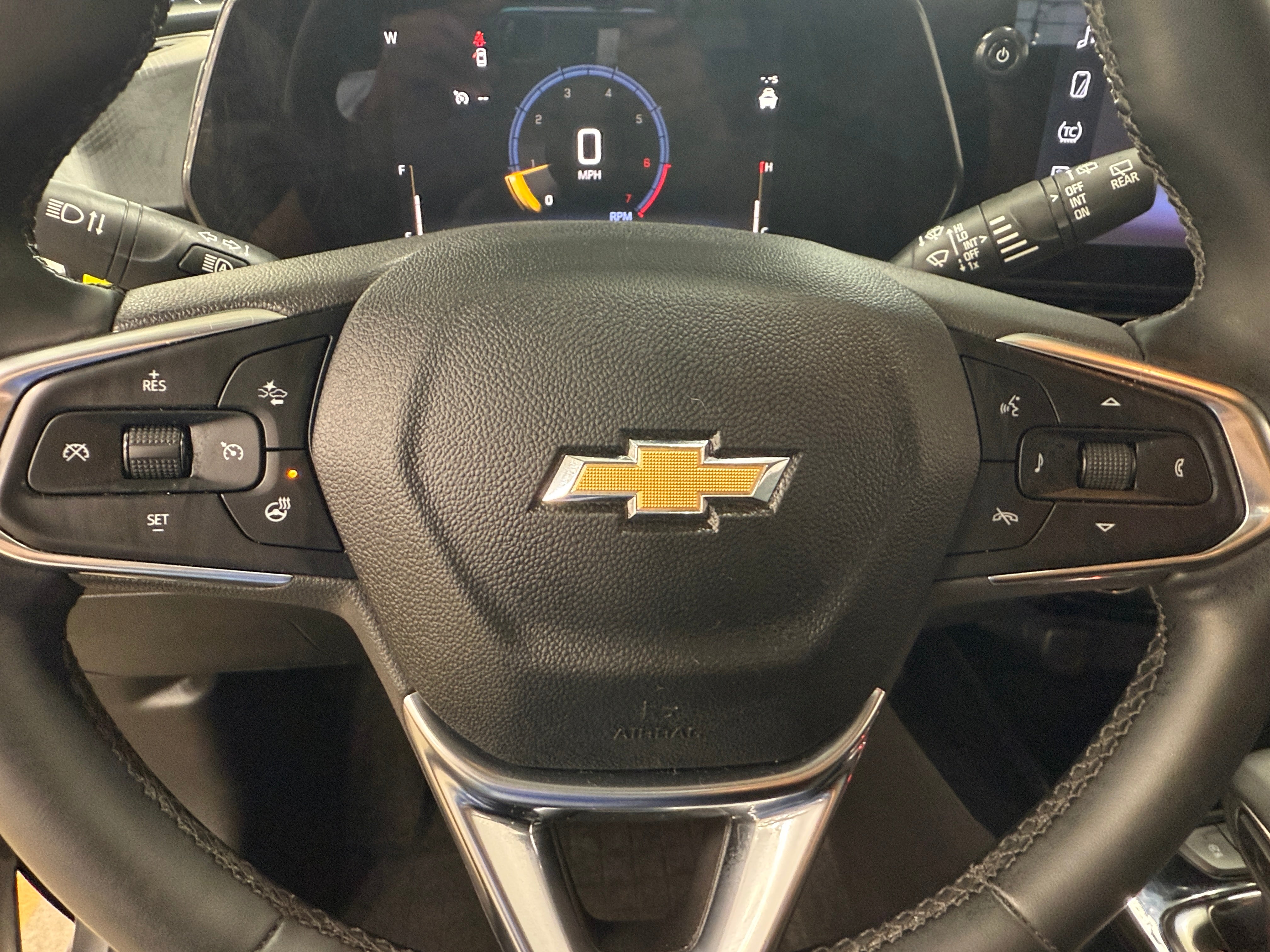2024 Chevrolet Trax LT 5