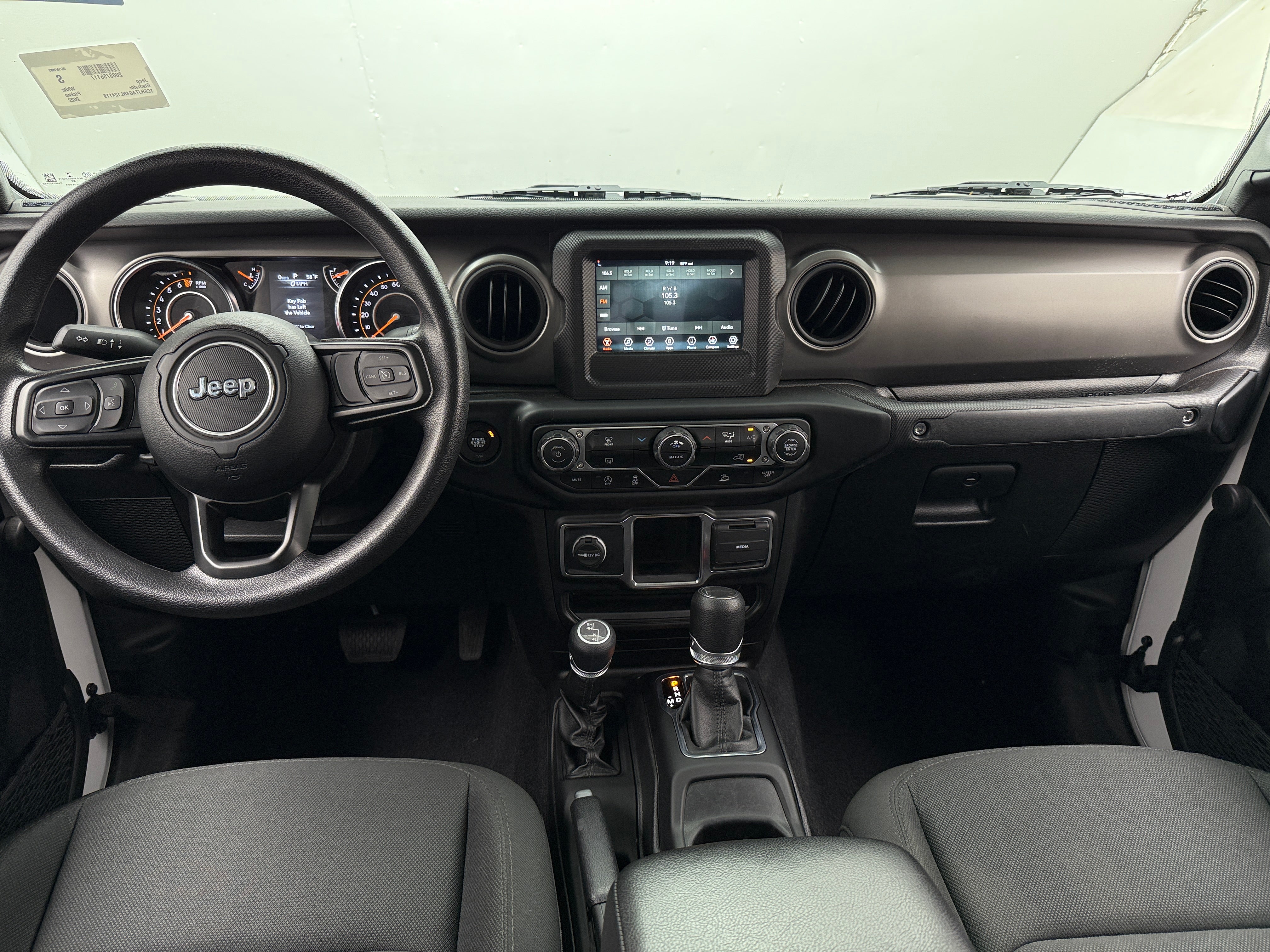 2022 Jeep Gladiator Sport 3