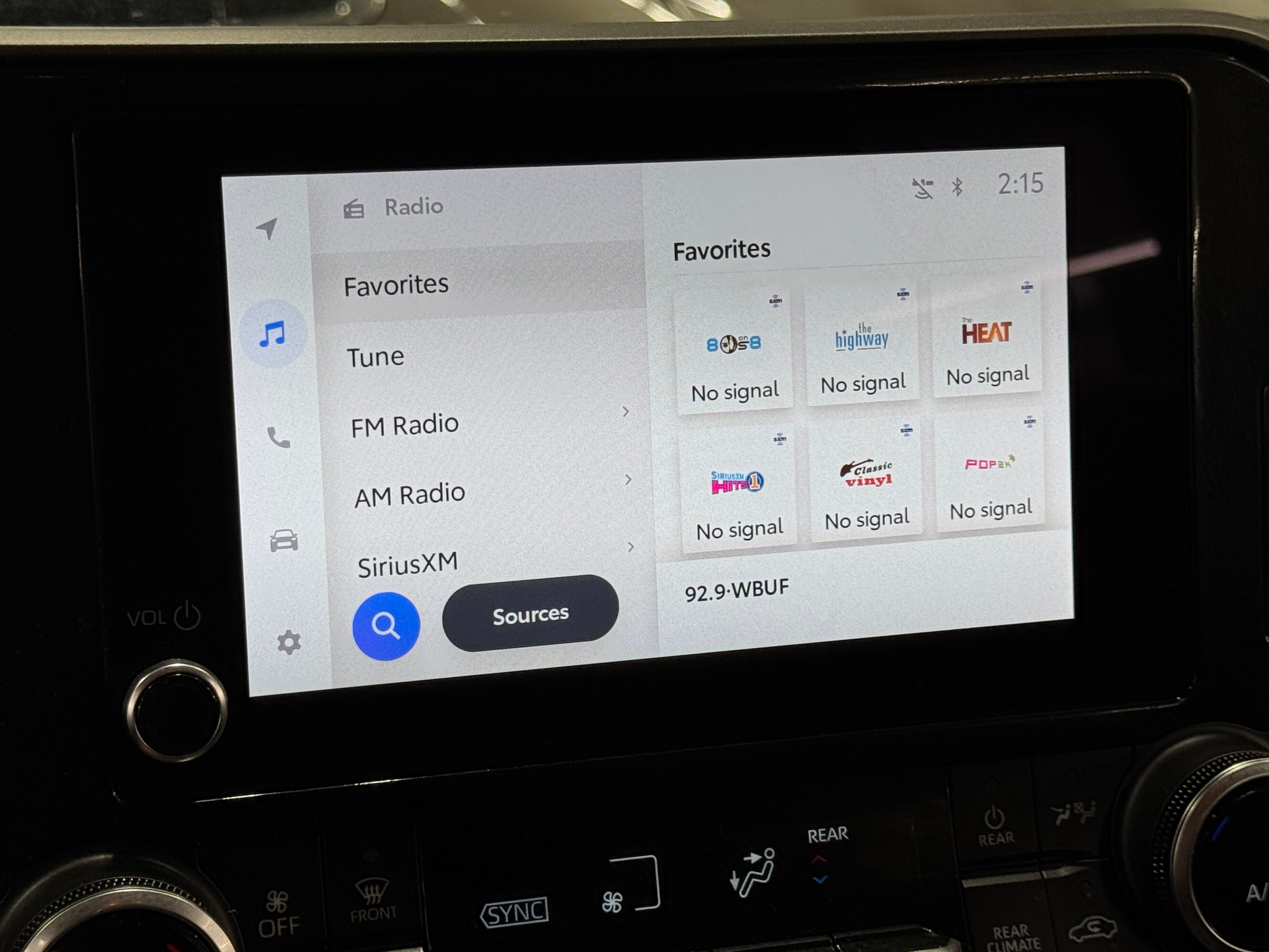 2023 Toyota Highlander LE 4
