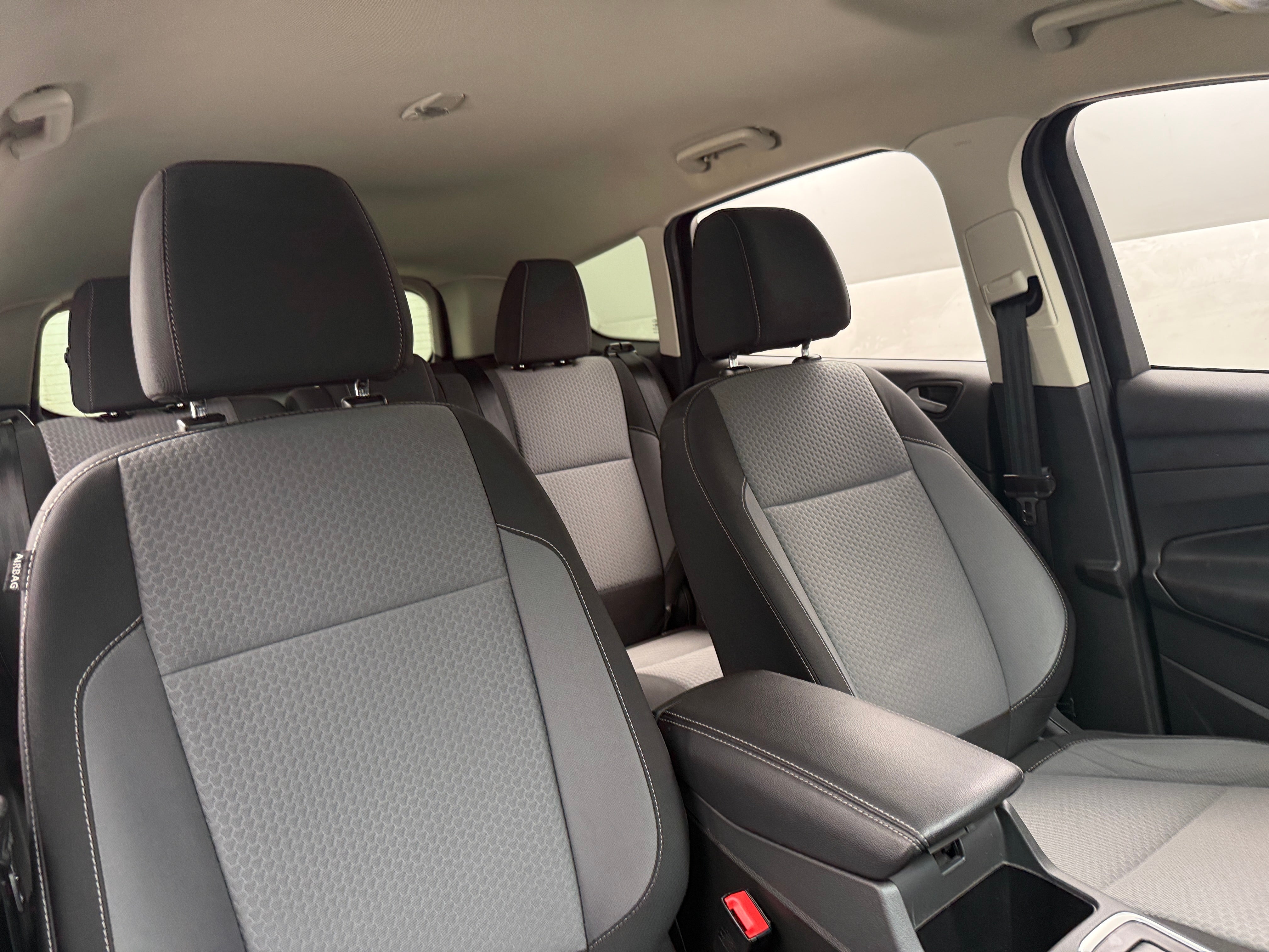 2017 Ford Escape SE 2
