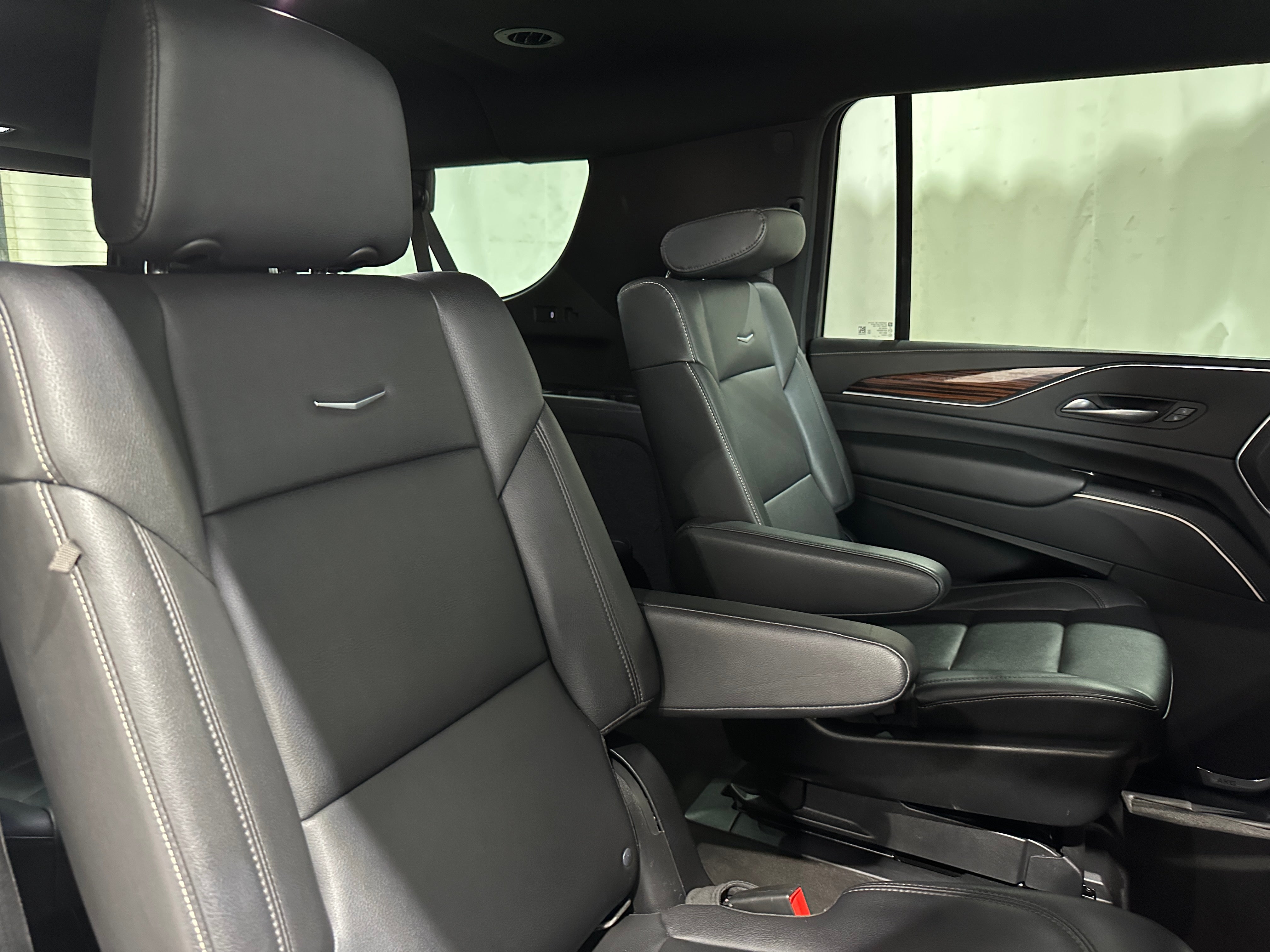 2022 Cadillac Escalade ESV Luxury 5