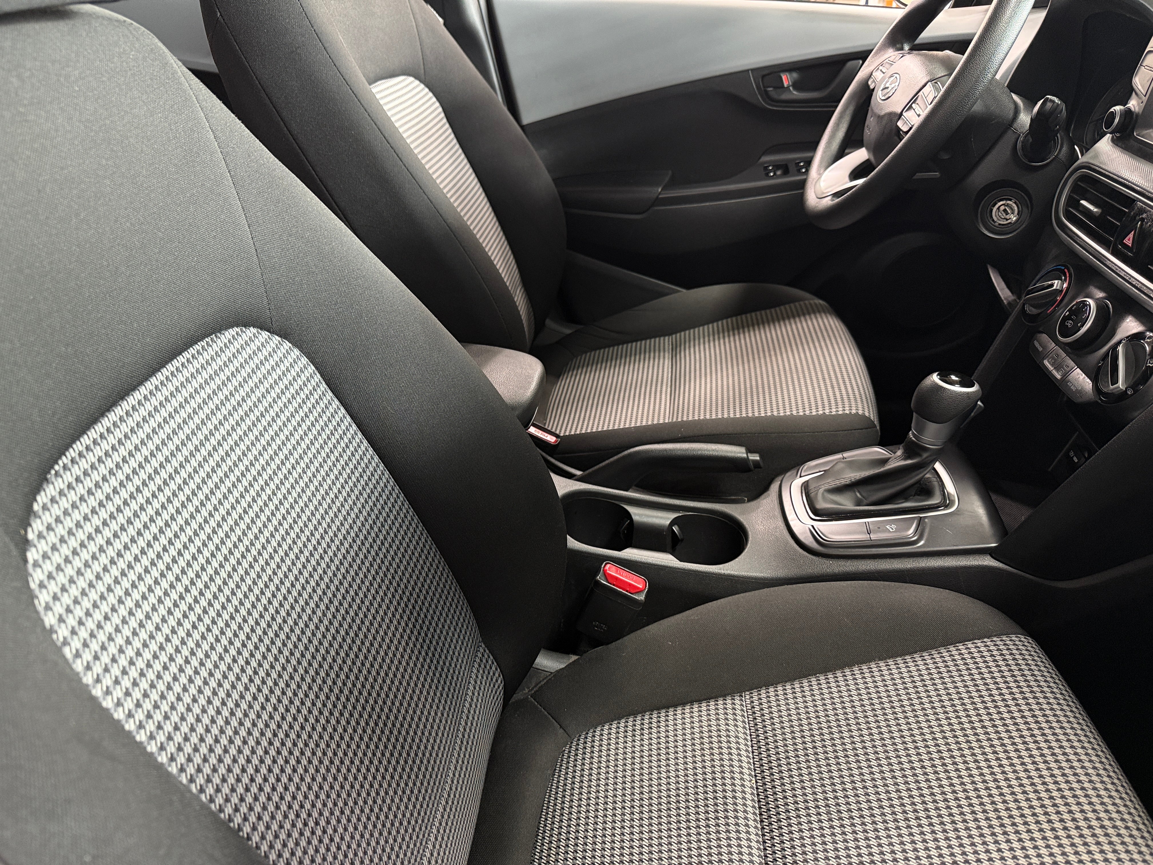 2018 Hyundai Kona SE 2