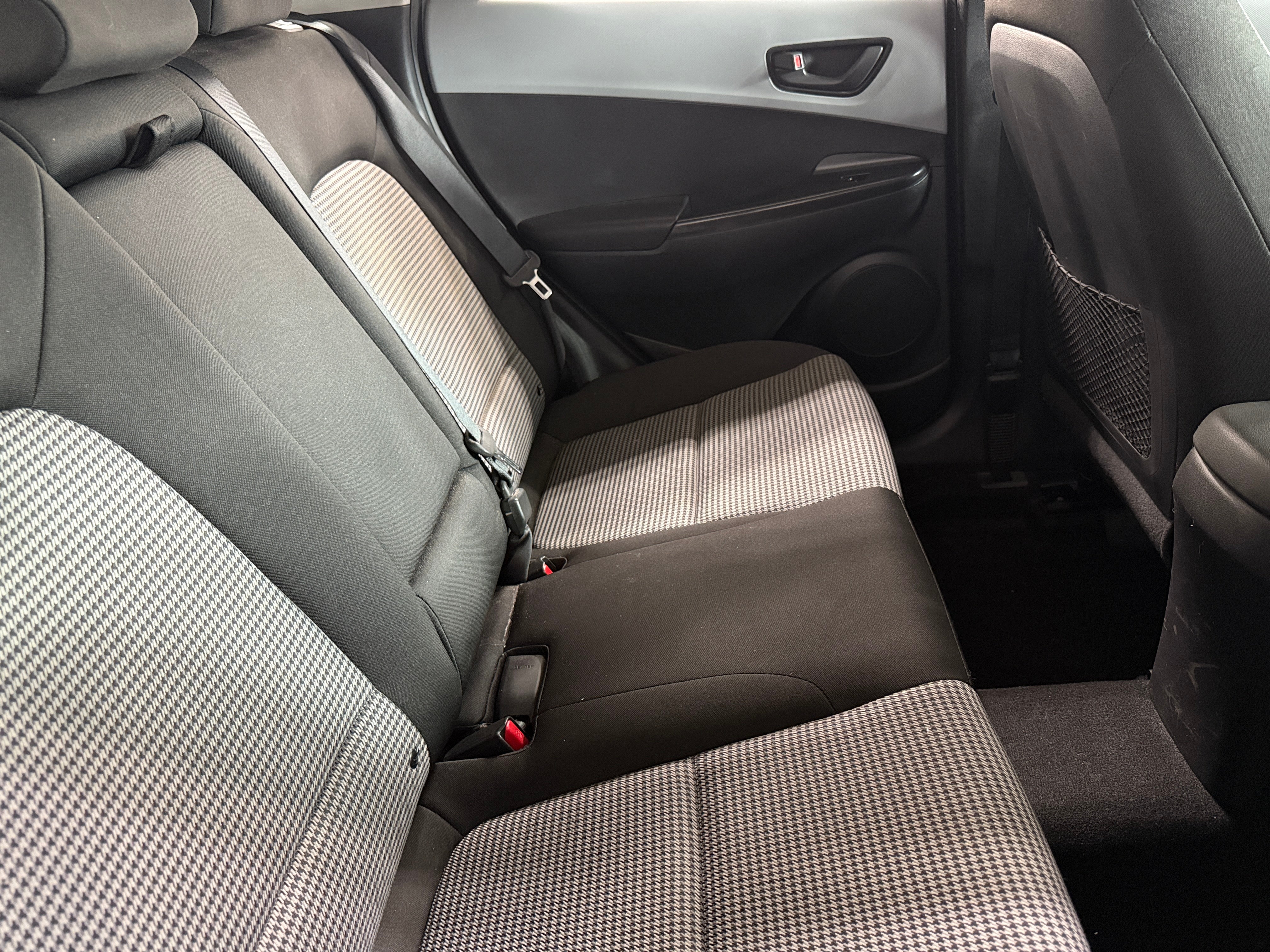 2018 Hyundai Kona SE 6