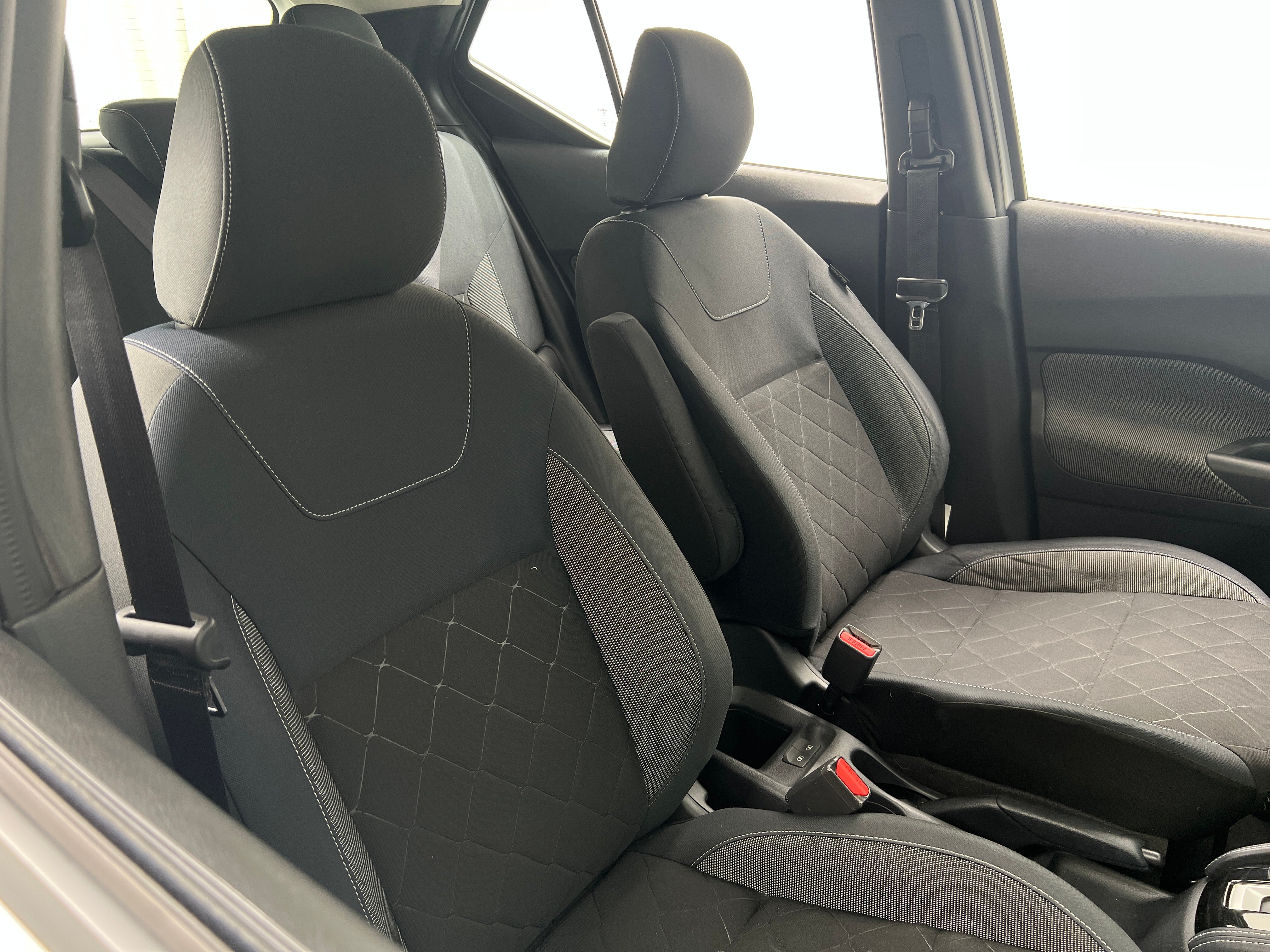 2019 Nissan Kicks S 2