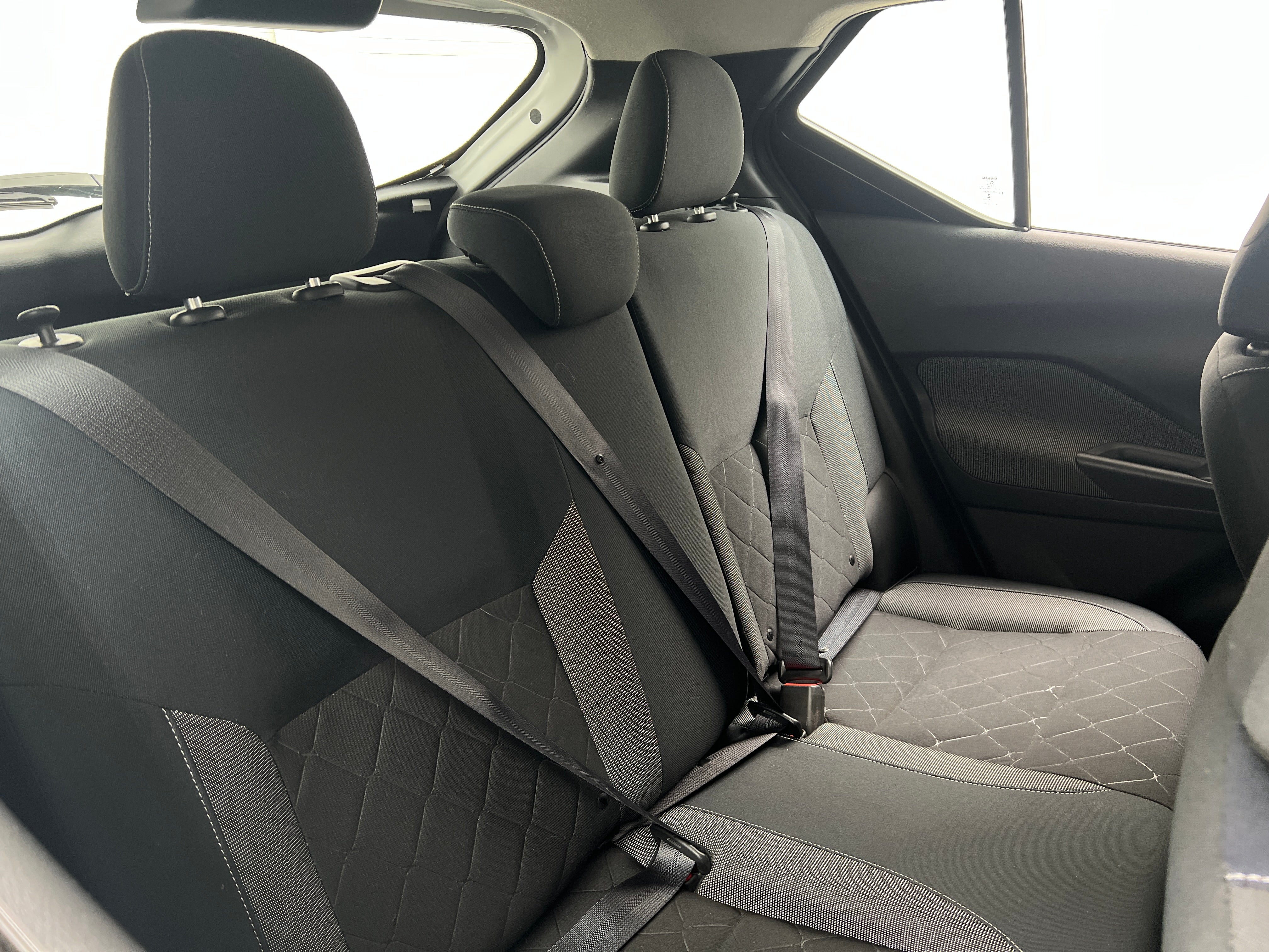 2019 Nissan Kicks S 6