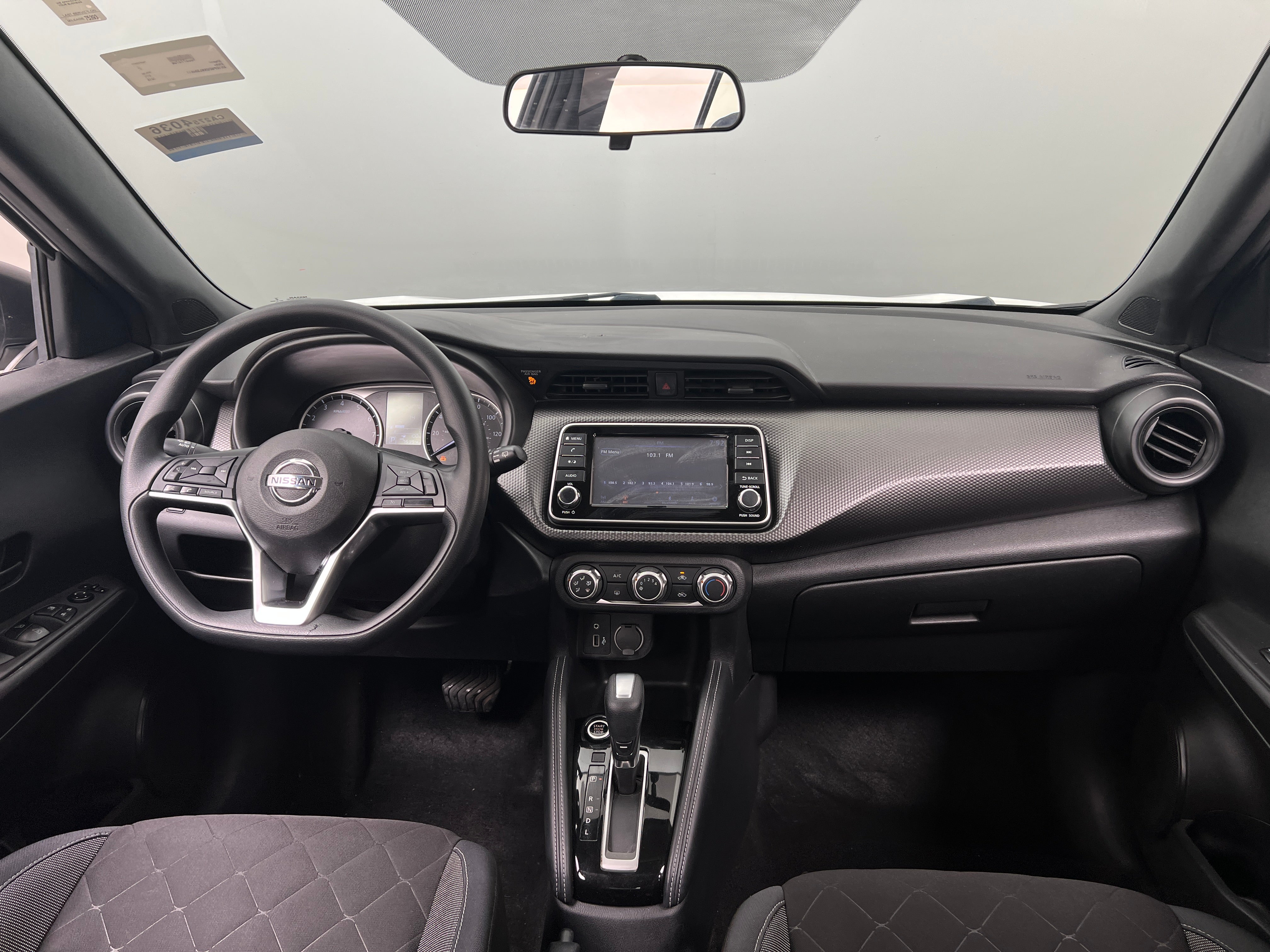 2019 Nissan Kicks S 3