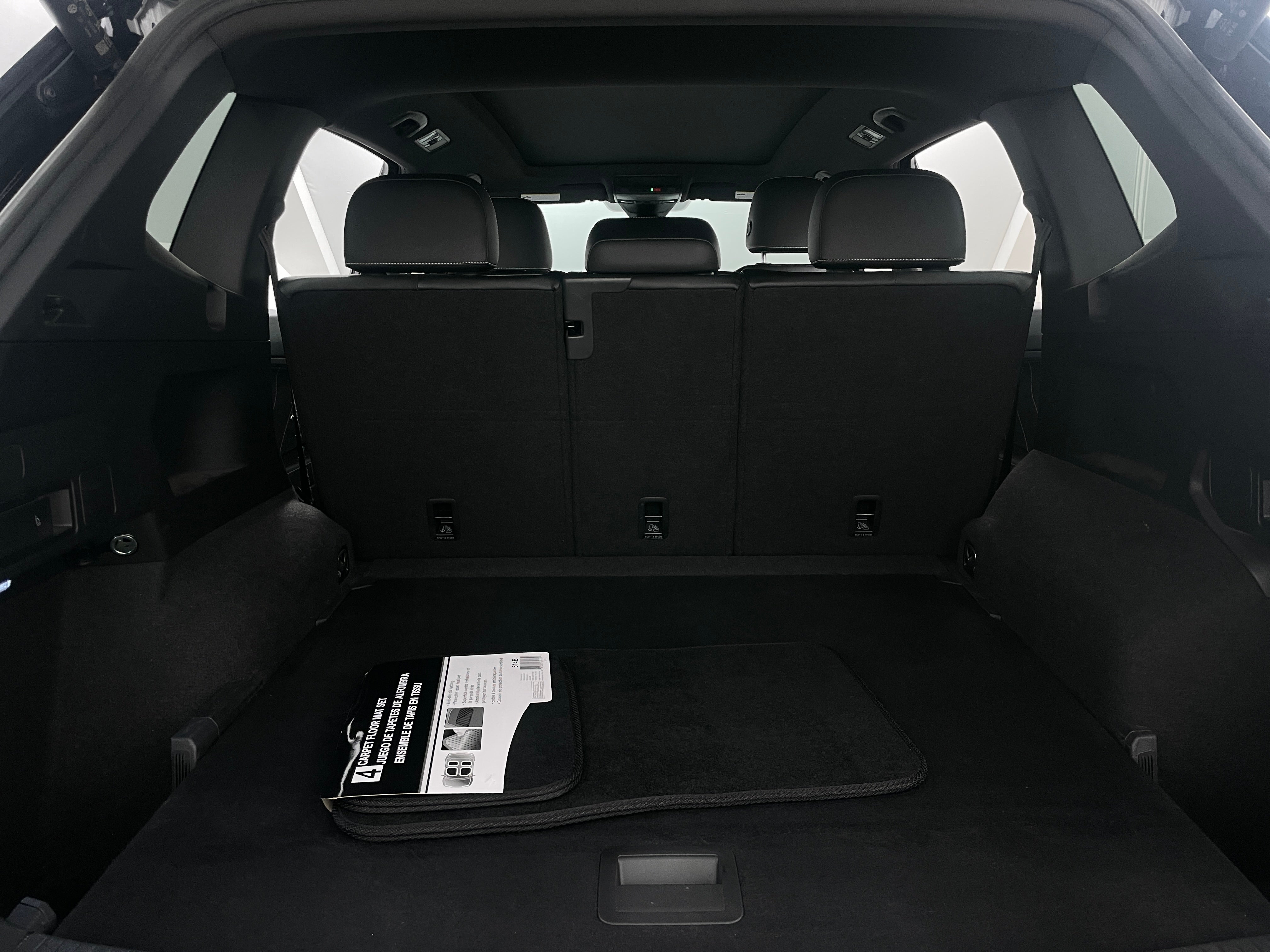 2022 Volkswagen Tiguan SE R-Line Black 6