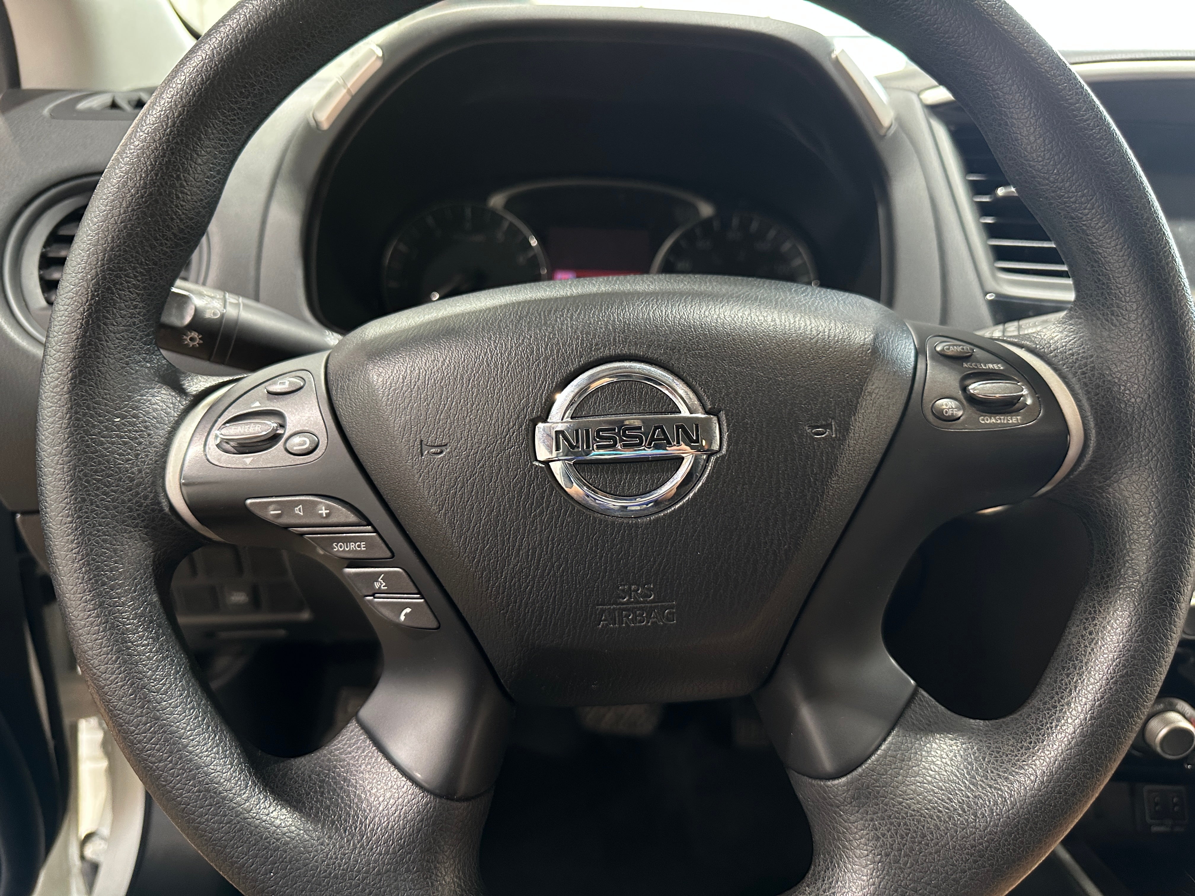 2018 Nissan Pathfinder S 5