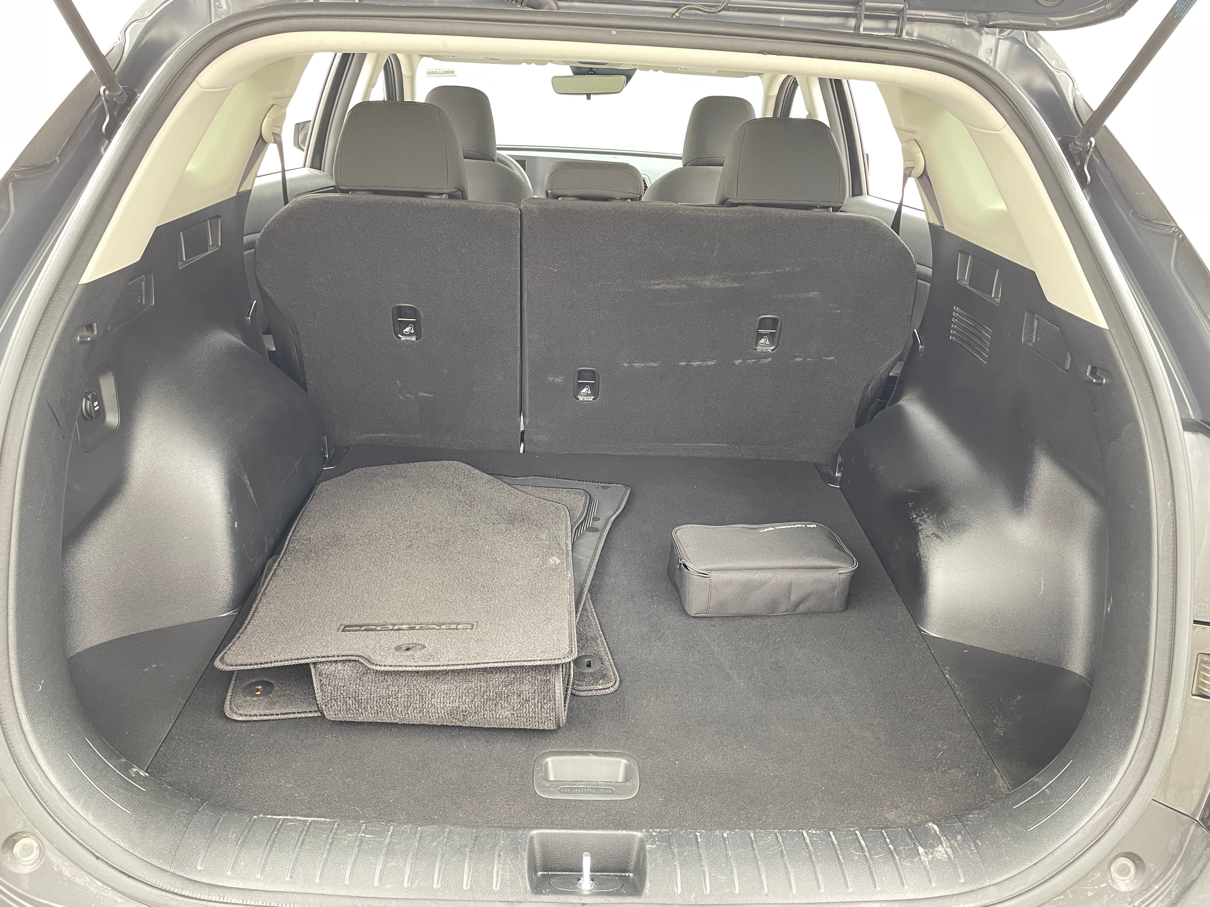 2024 Kia Sportage LX 7