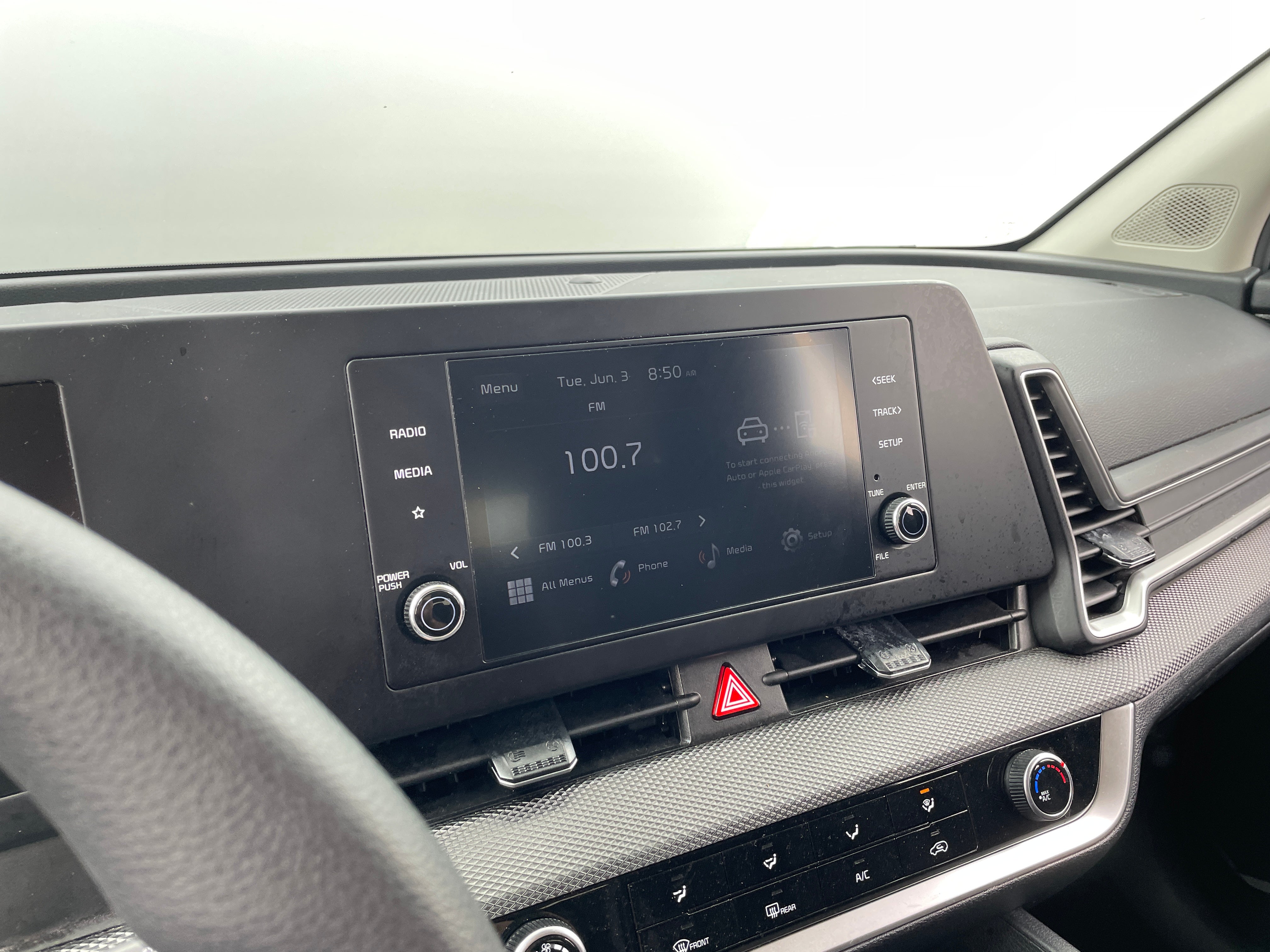 2024 Kia Sportage LX 4