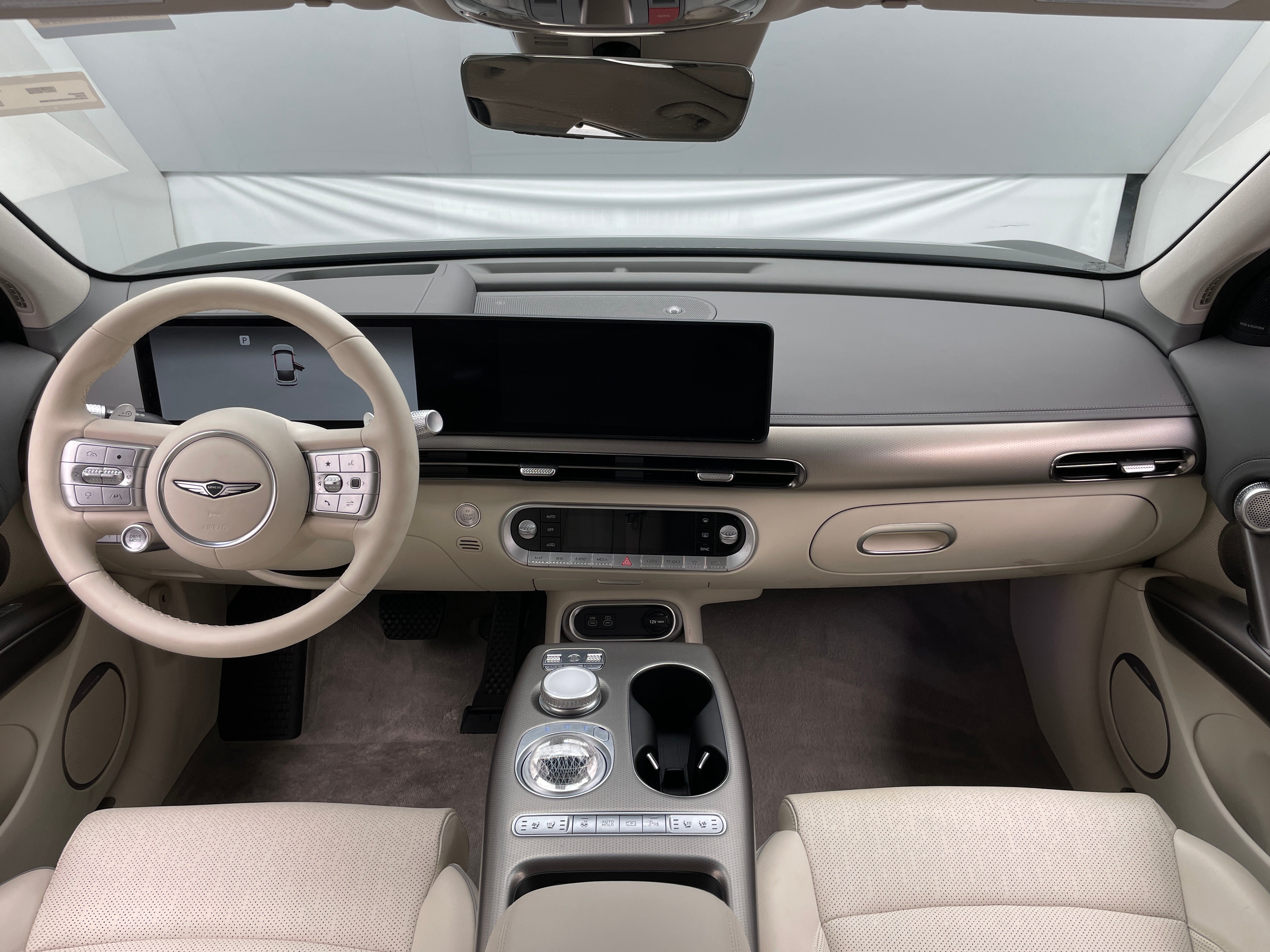 2024 Genesis GV60 Advanced 2