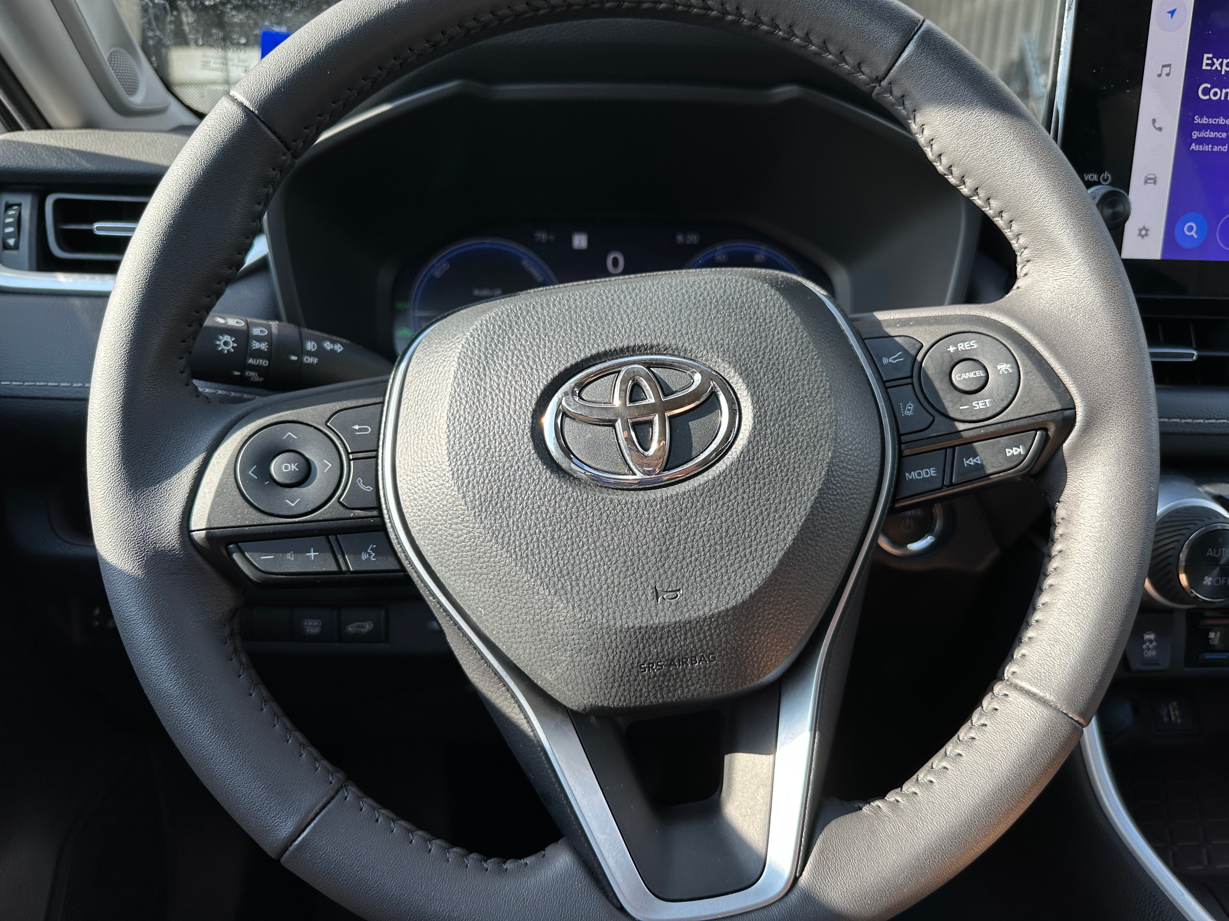 2023 Toyota RAV4 Limited 4