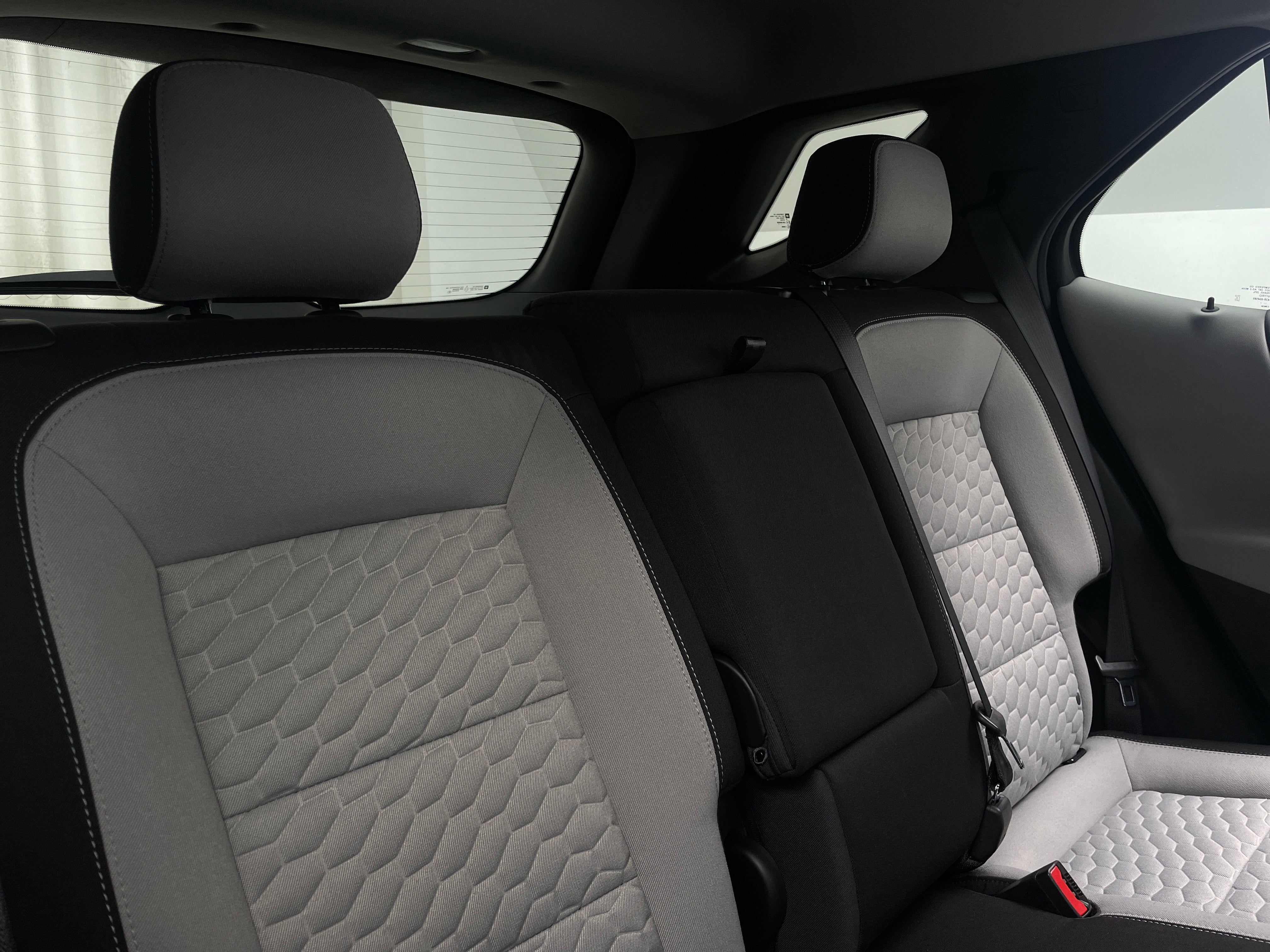 2021 Chevrolet Equinox LS 5