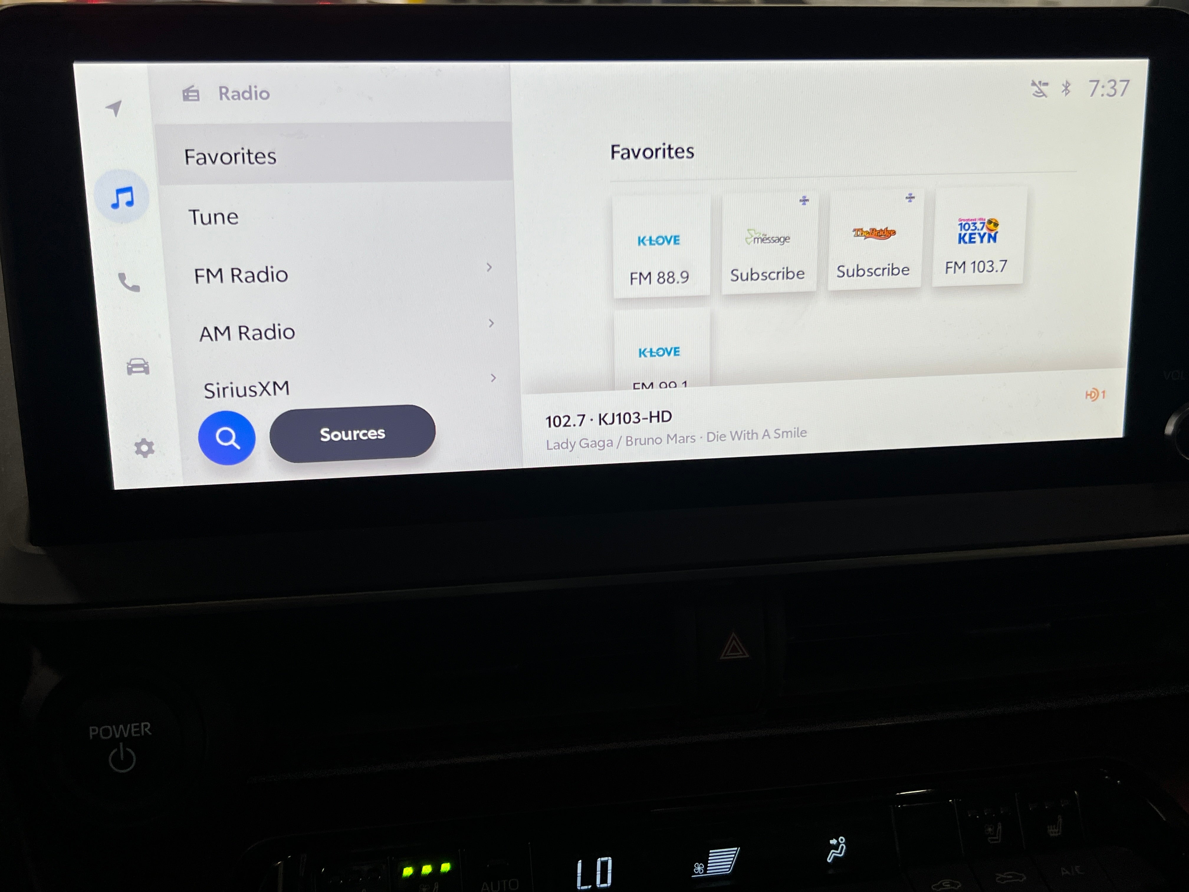 2024 Toyota Prius Prime Premium 3