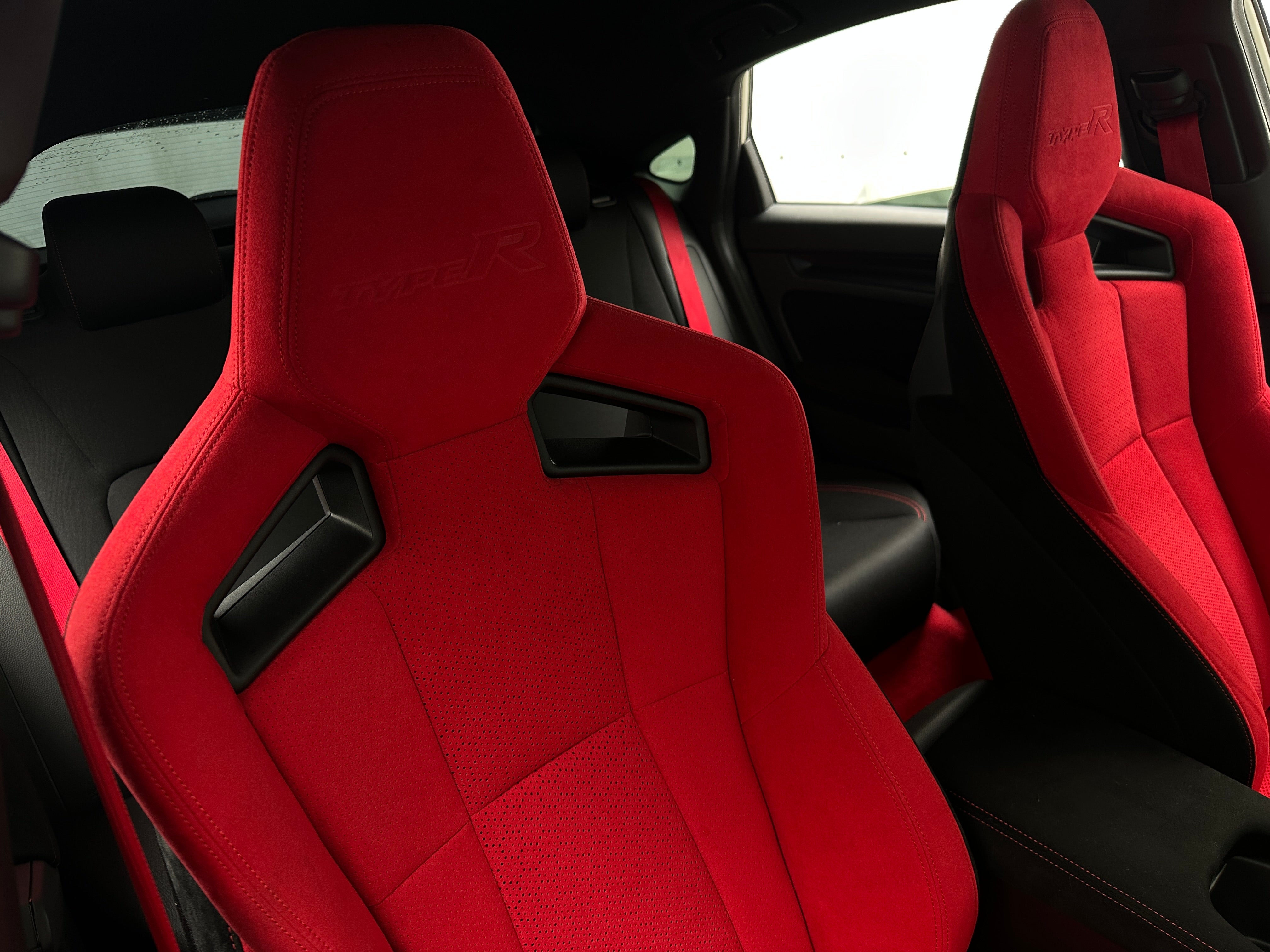 2023 Honda Civic Type R 2