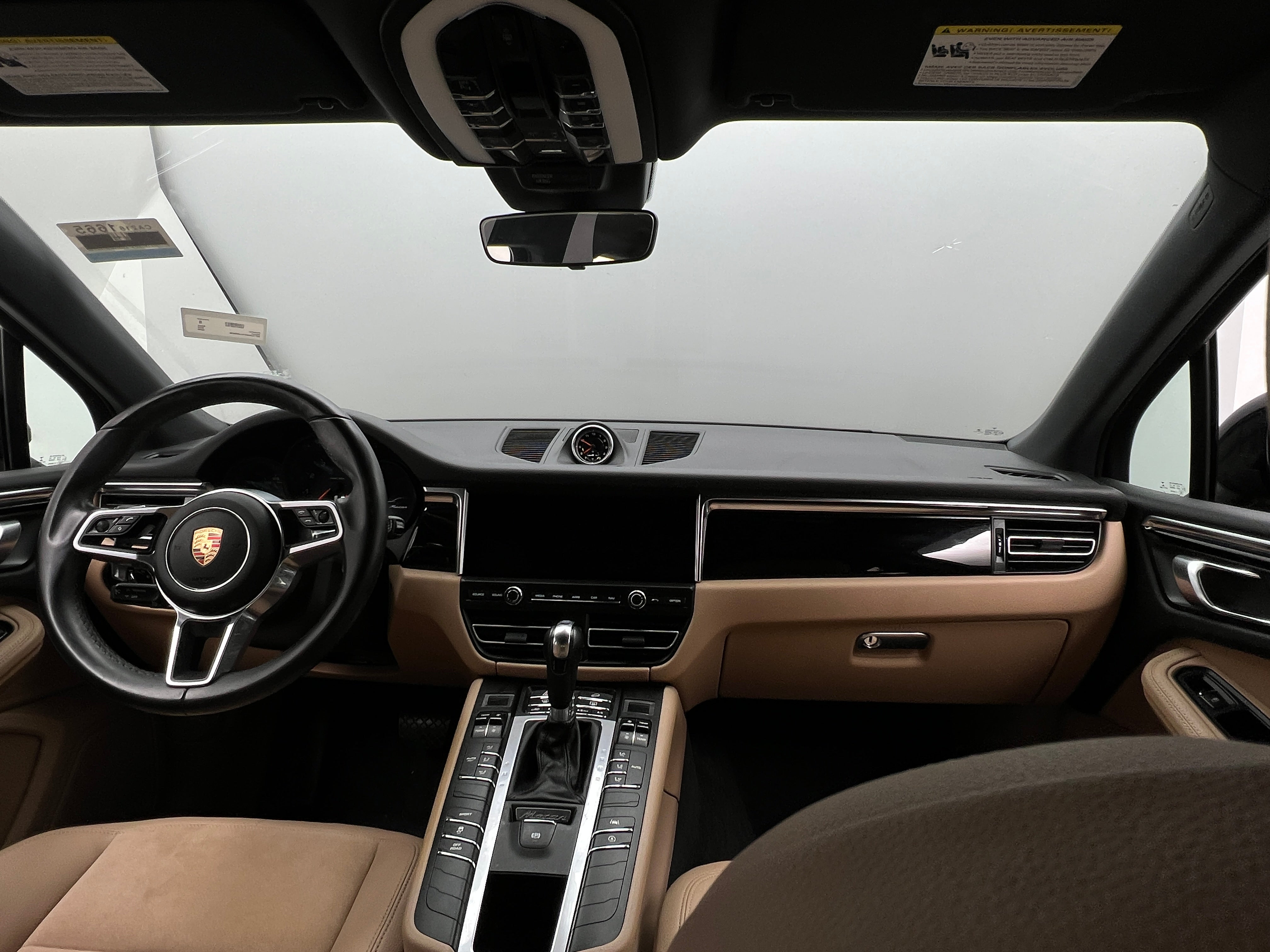 2020 Porsche Macan Base 2