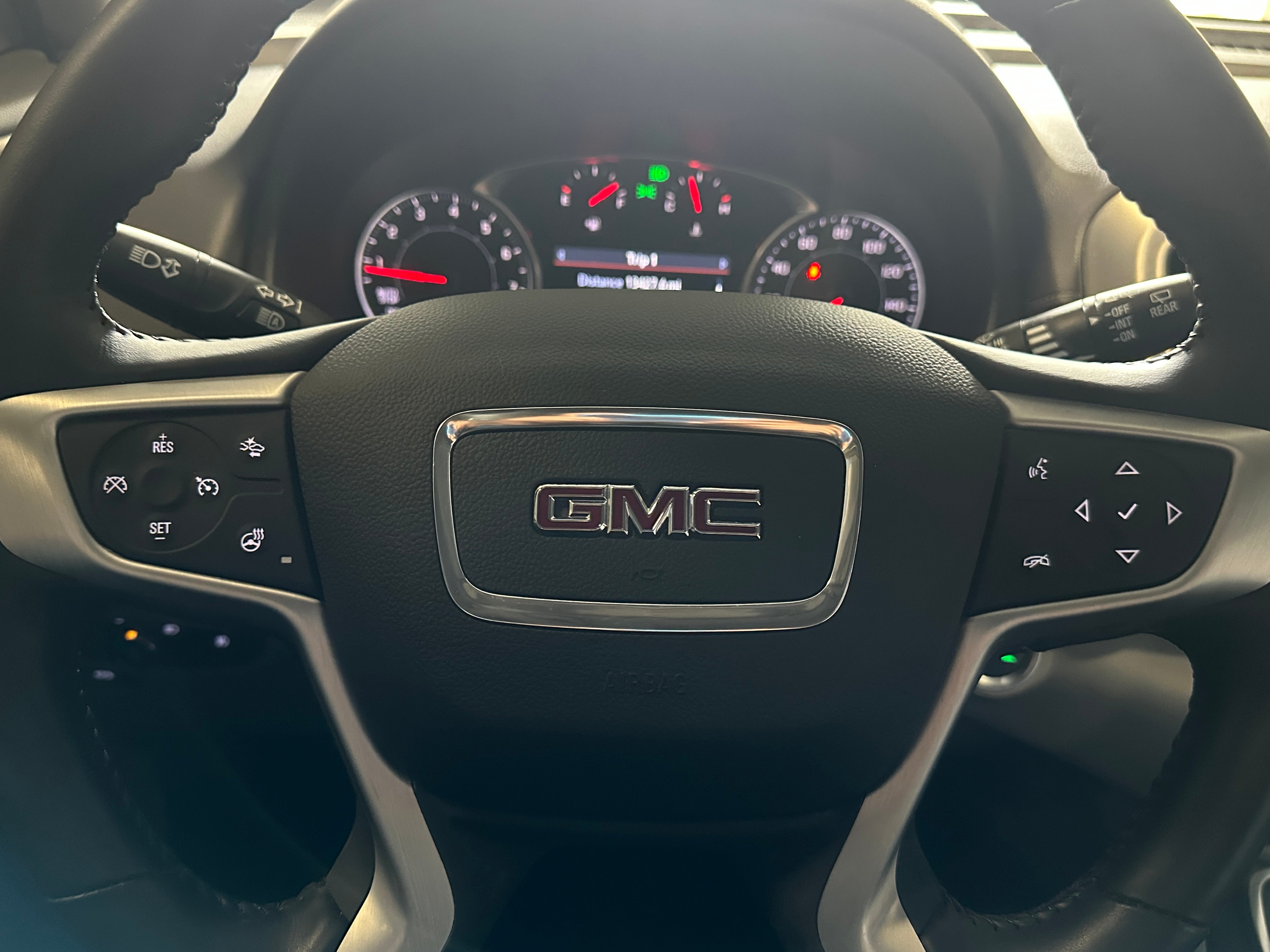 2022 GMC Terrain SLT 4