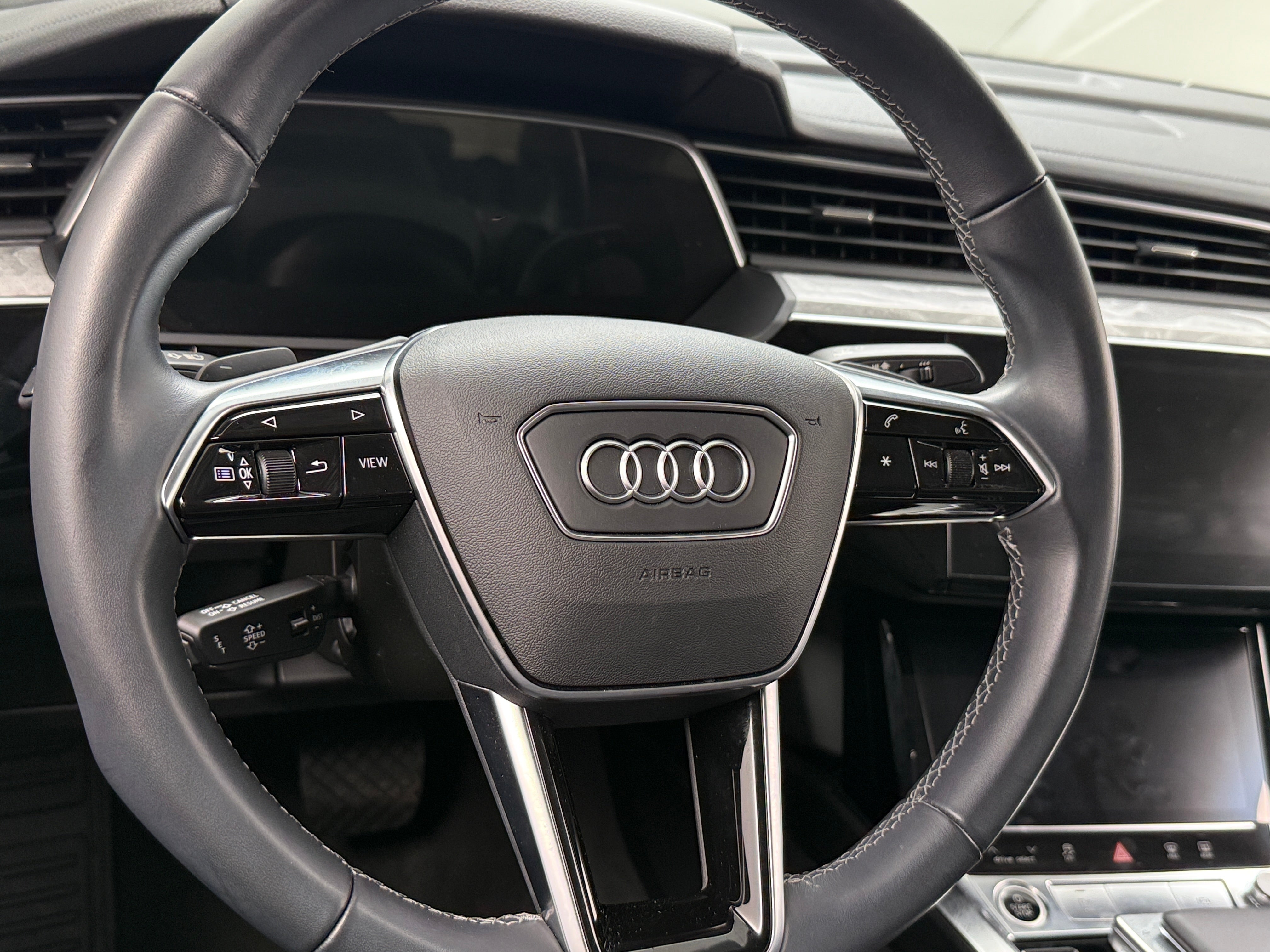 2022 Audi e-tron S Premium Plus 4