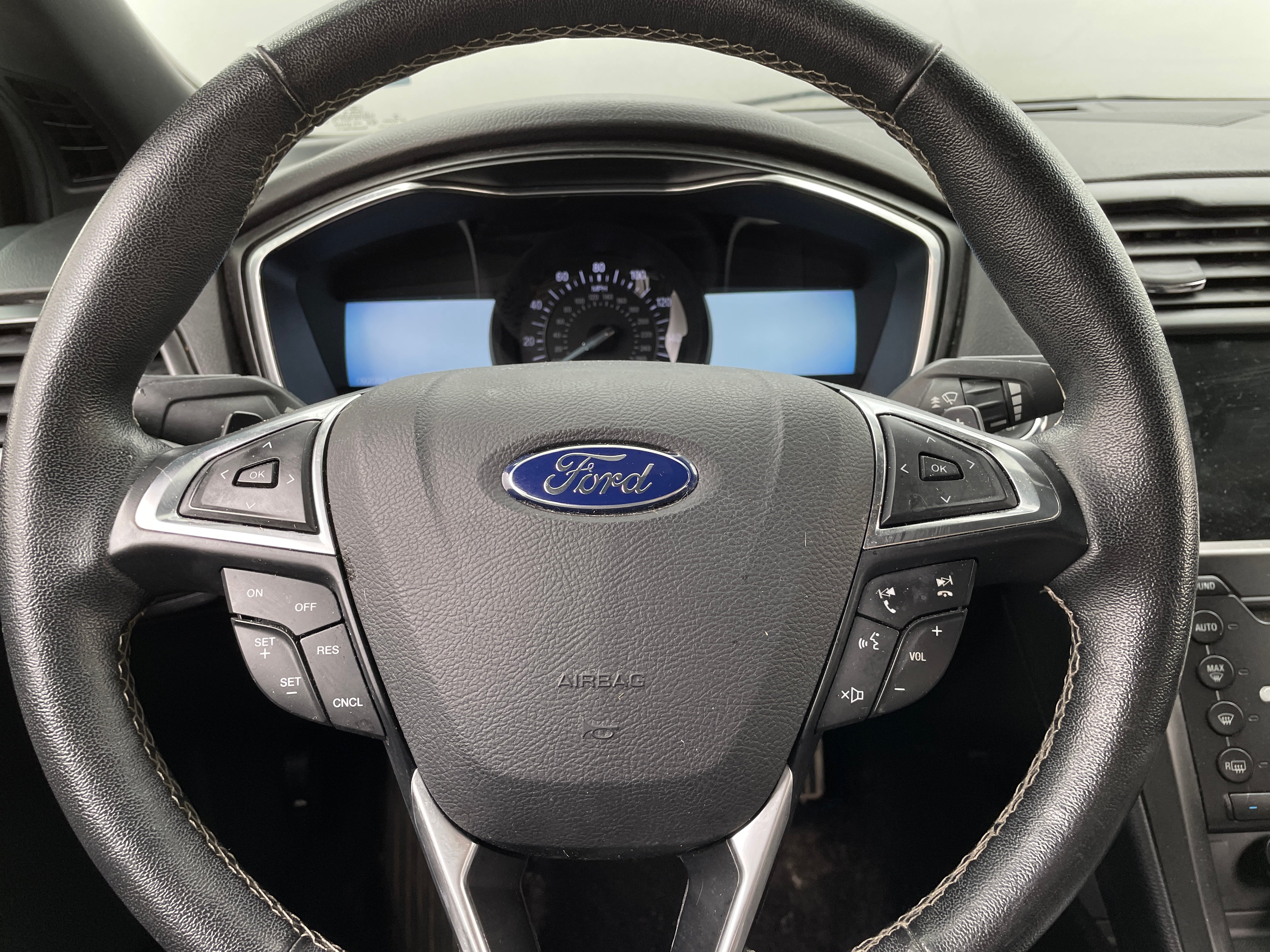 2017 Ford Fusion Sport 5