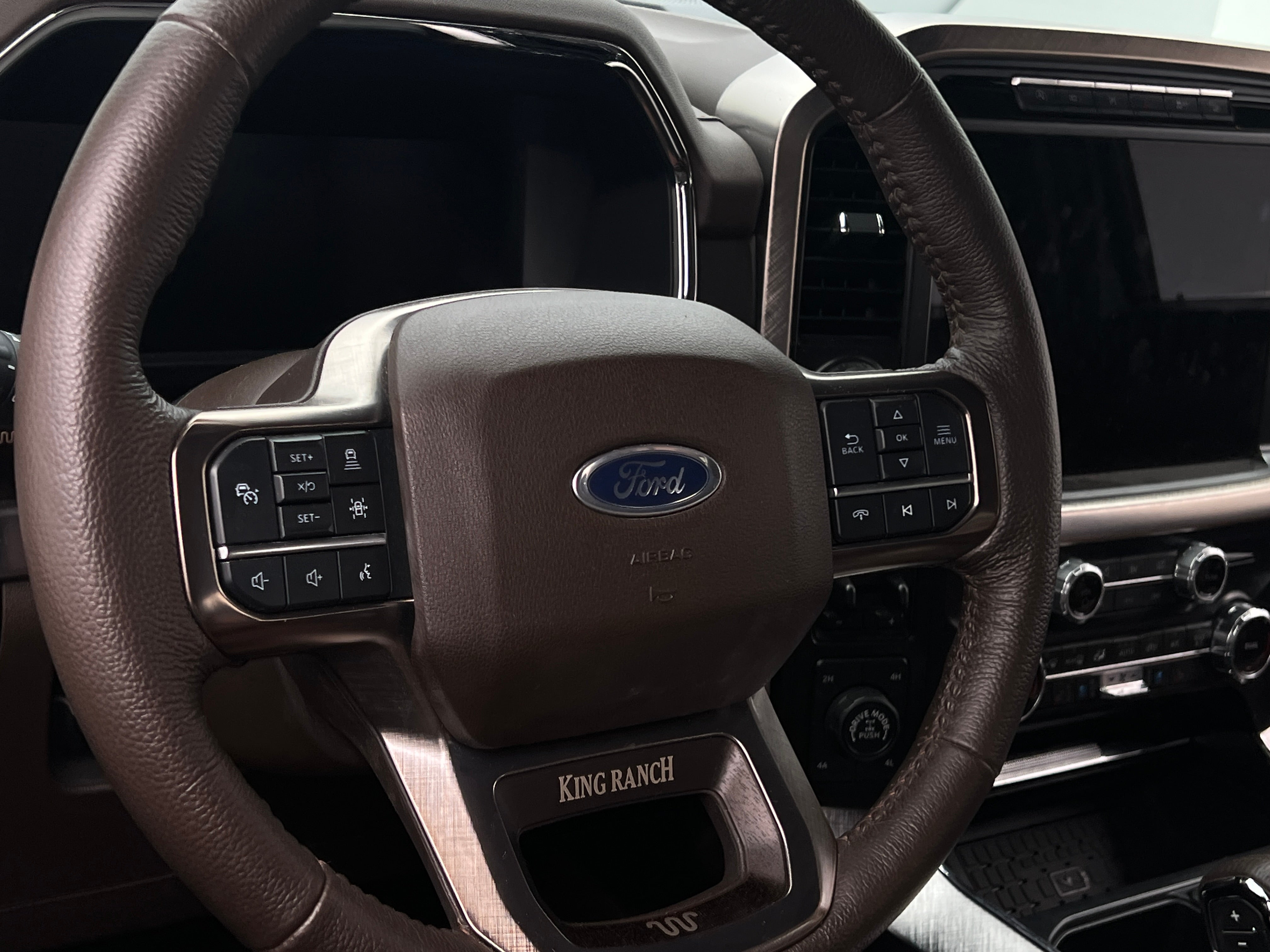 2023 Ford Econoline E-150 4