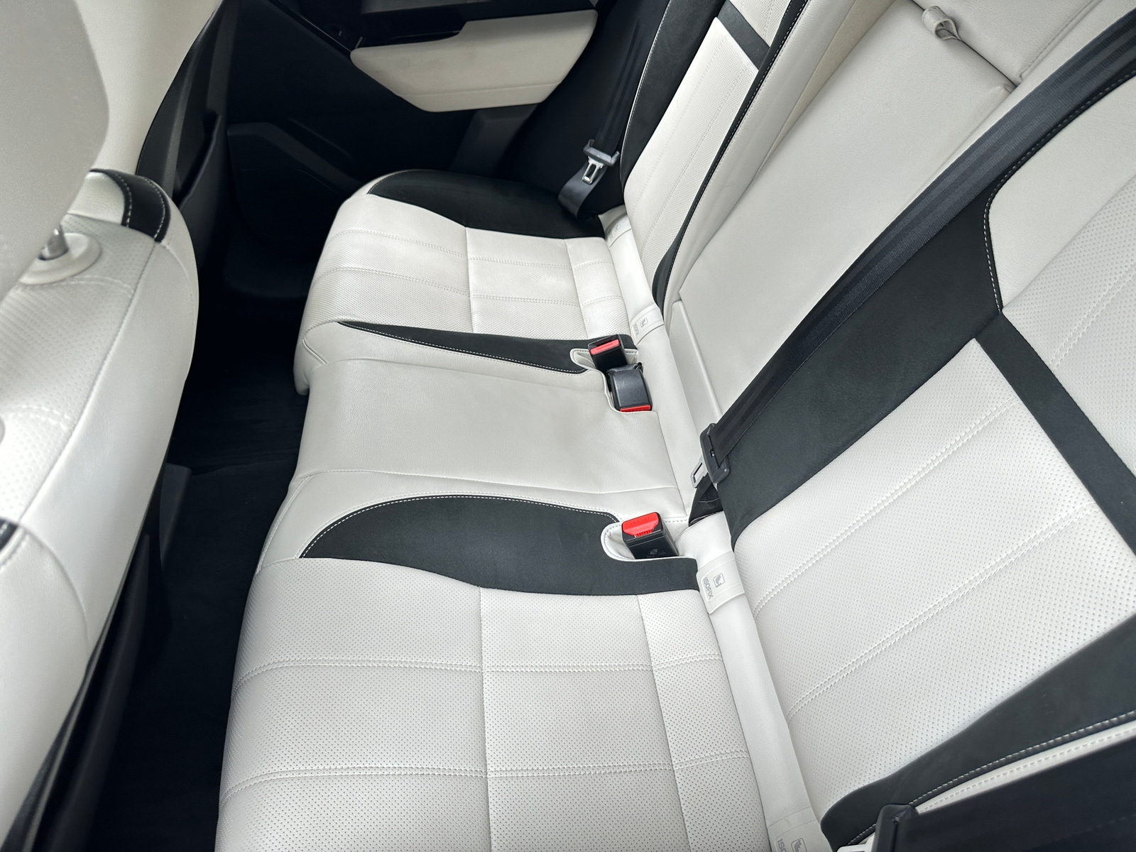 Thumbnail: 2019 Land Rover Range Rover Velar - 5