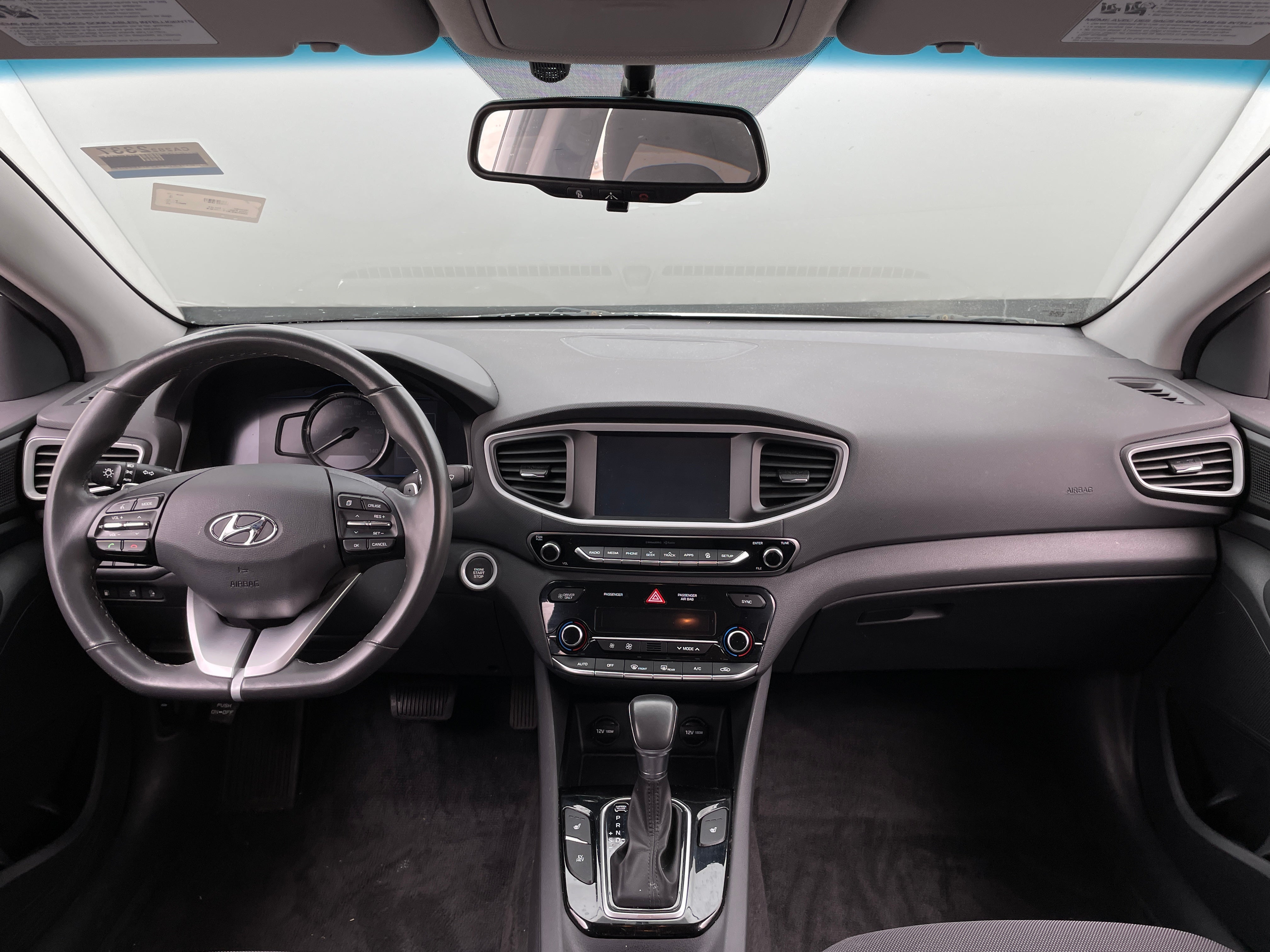 2019 Hyundai Ioniq SE 3