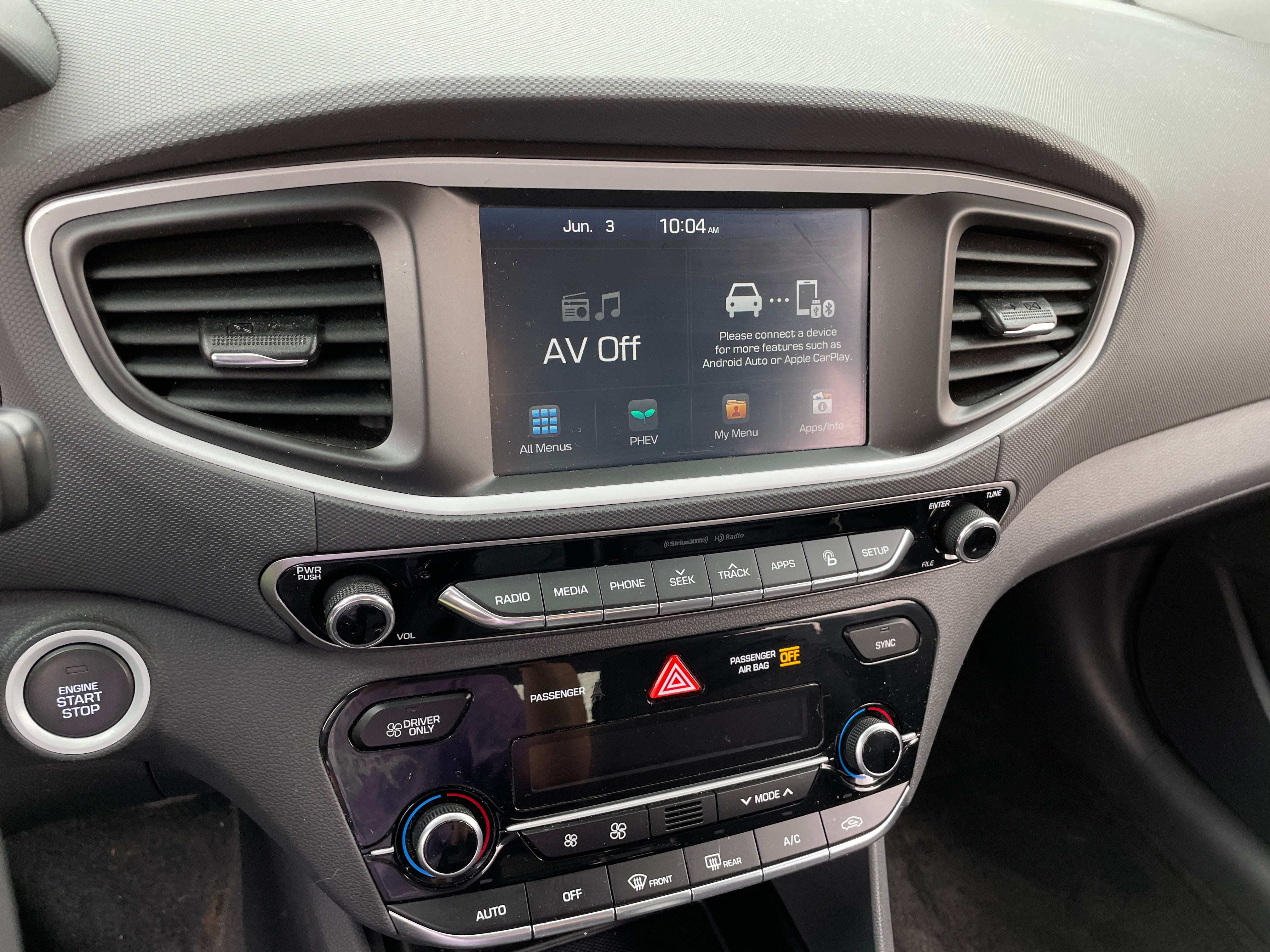 2019 Hyundai Ioniq SE 4