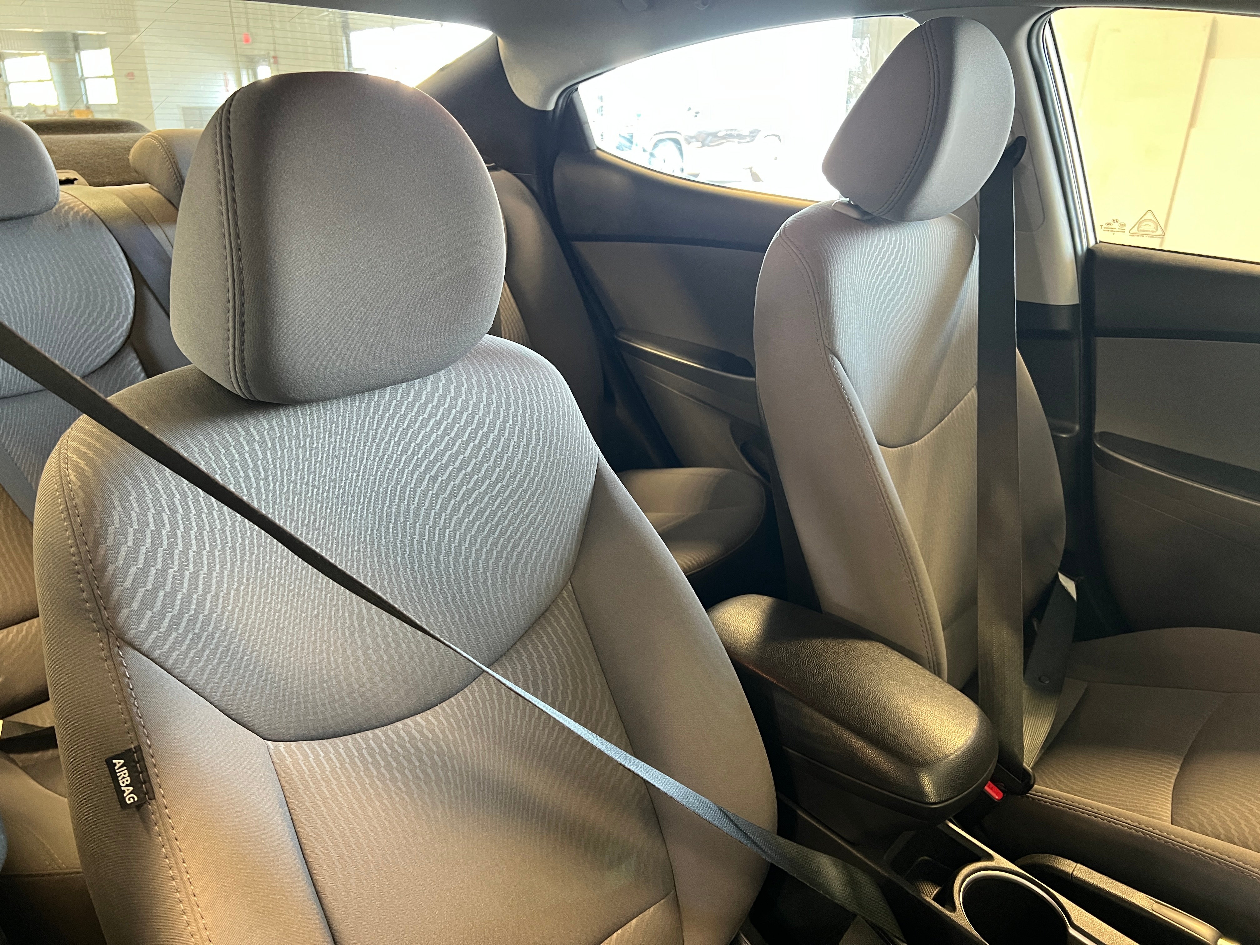 2016 Hyundai Elantra SE 2