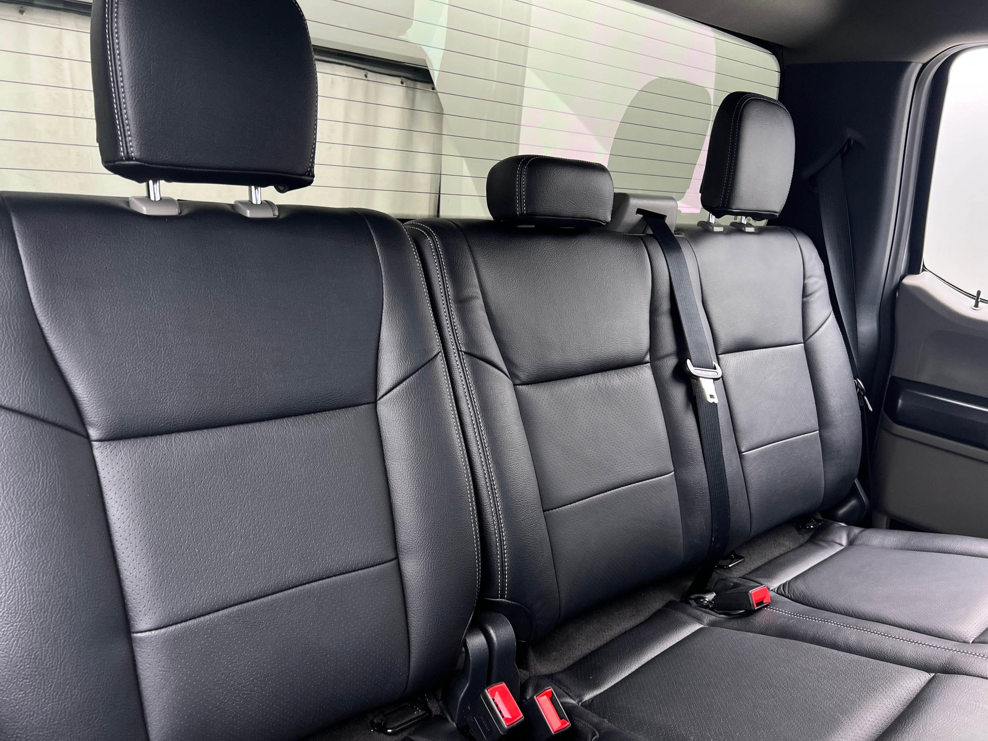 2022 Ford Econoline E-250 6