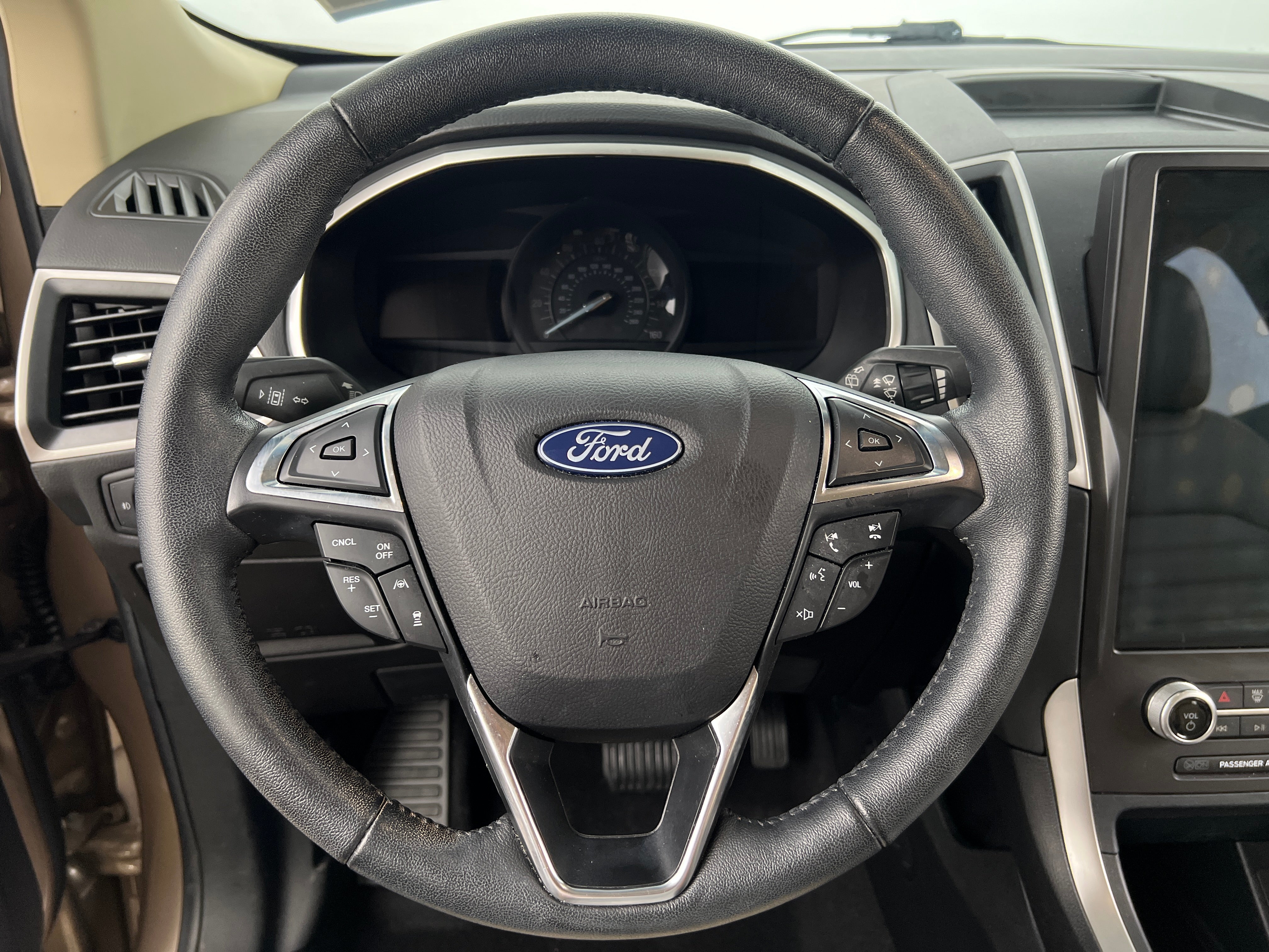 2021 Ford Edge SEL 5