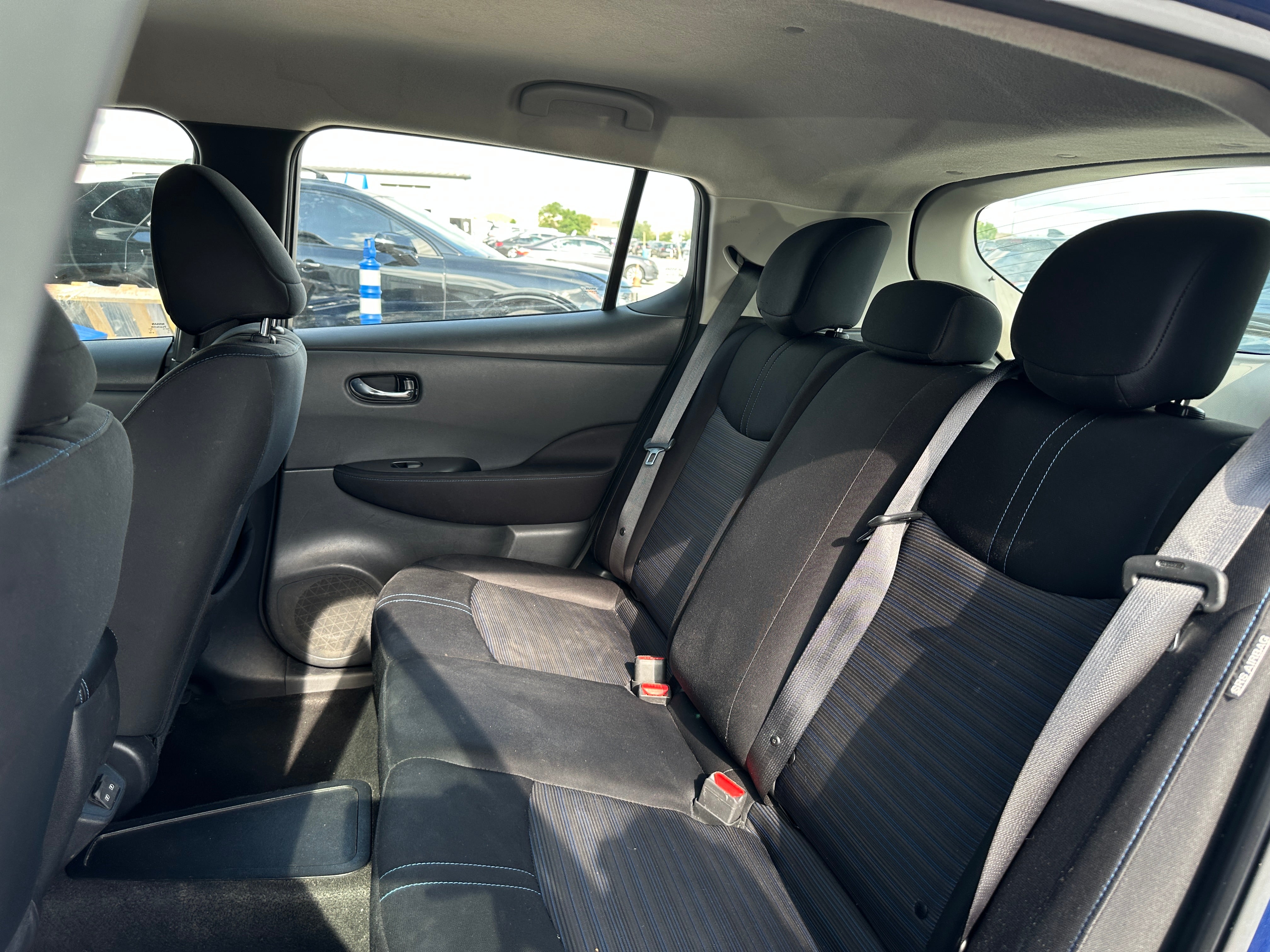 2020 Nissan Leaf S Plus 6