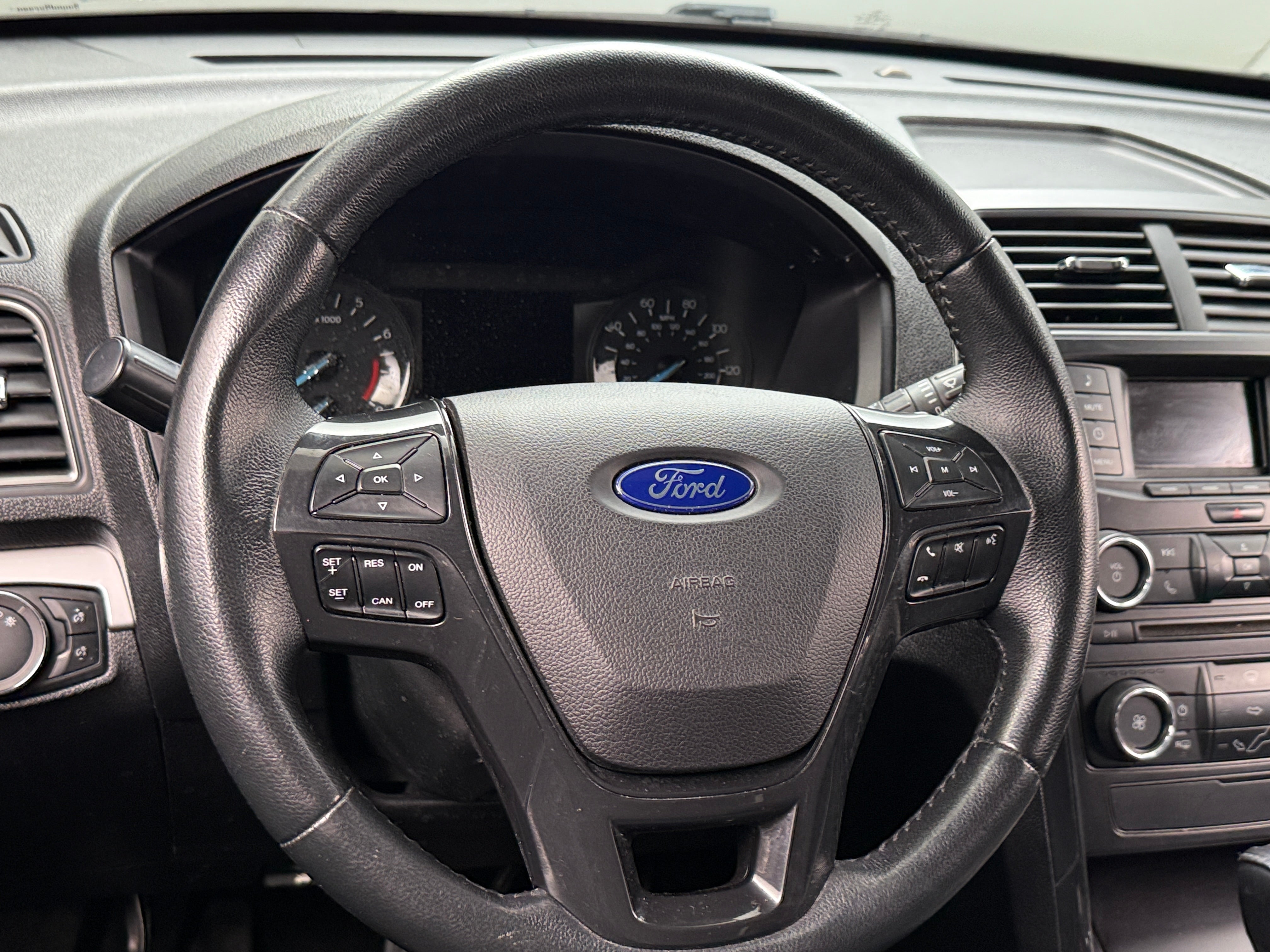 2017 Ford Explorer XLT 5