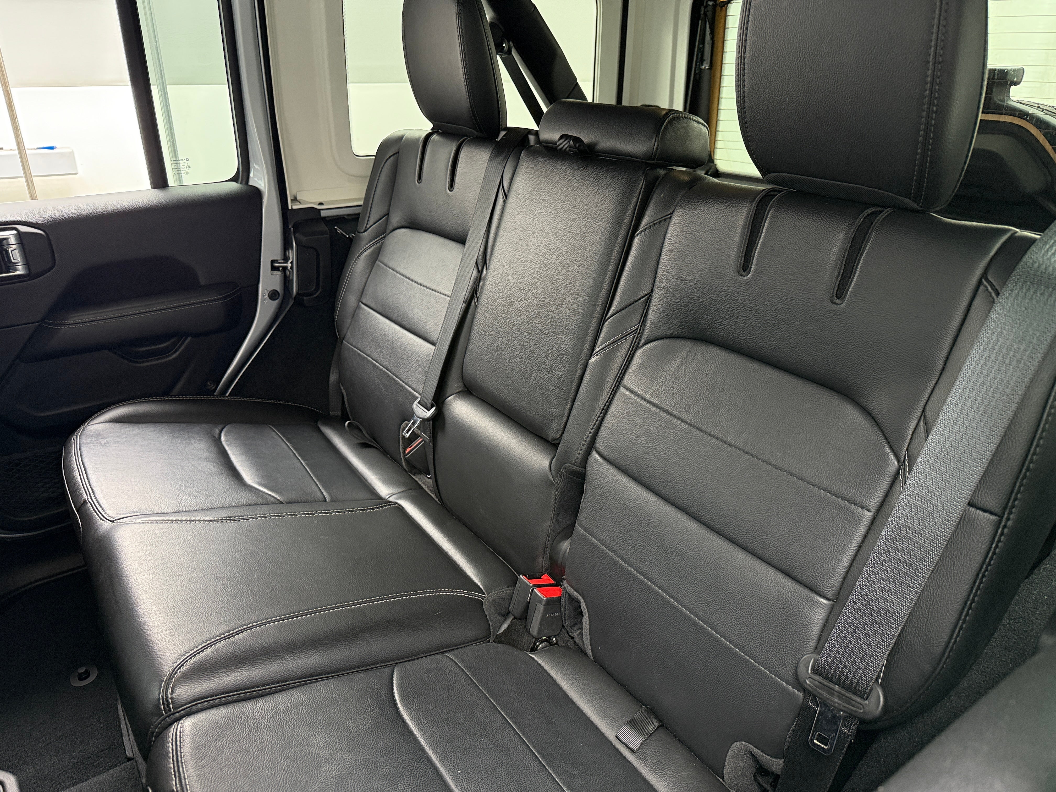 2022 Jeep Wrangler Unlimited Sahara 4xe 6