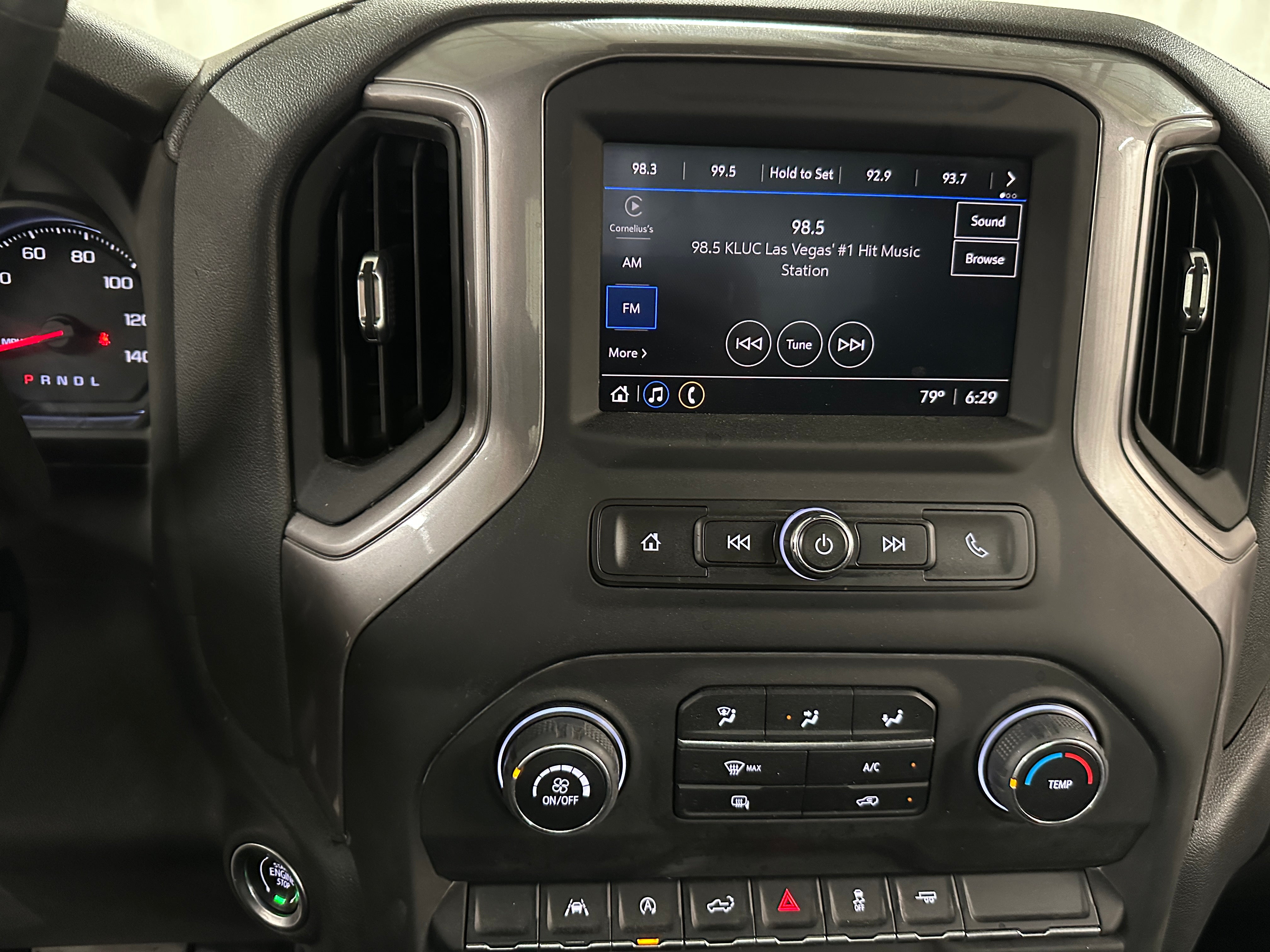 2022 Chevrolet Silverado 1500 Work Truck 4