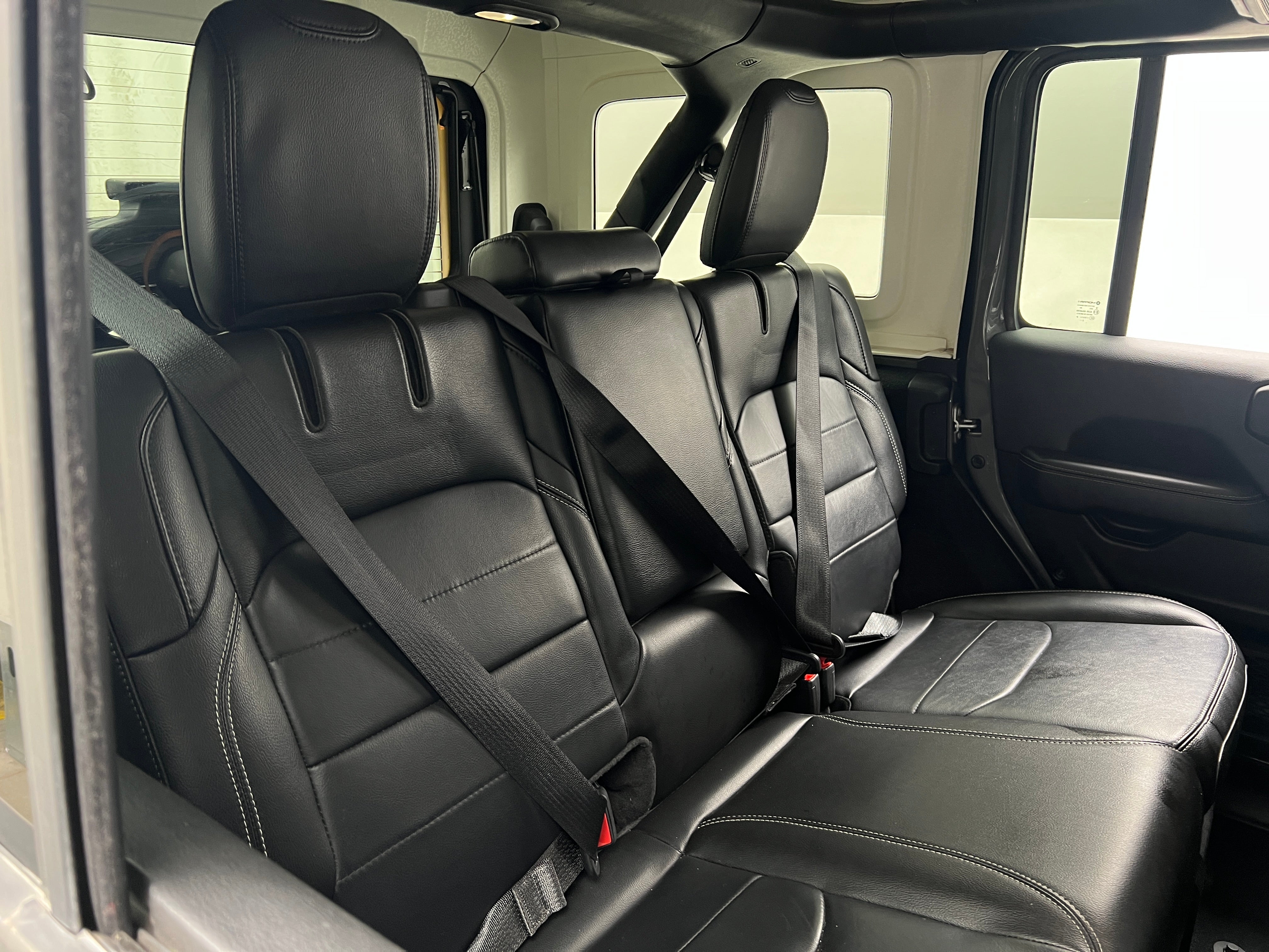 2023 Jeep Wrangler Sahara 4xe 5