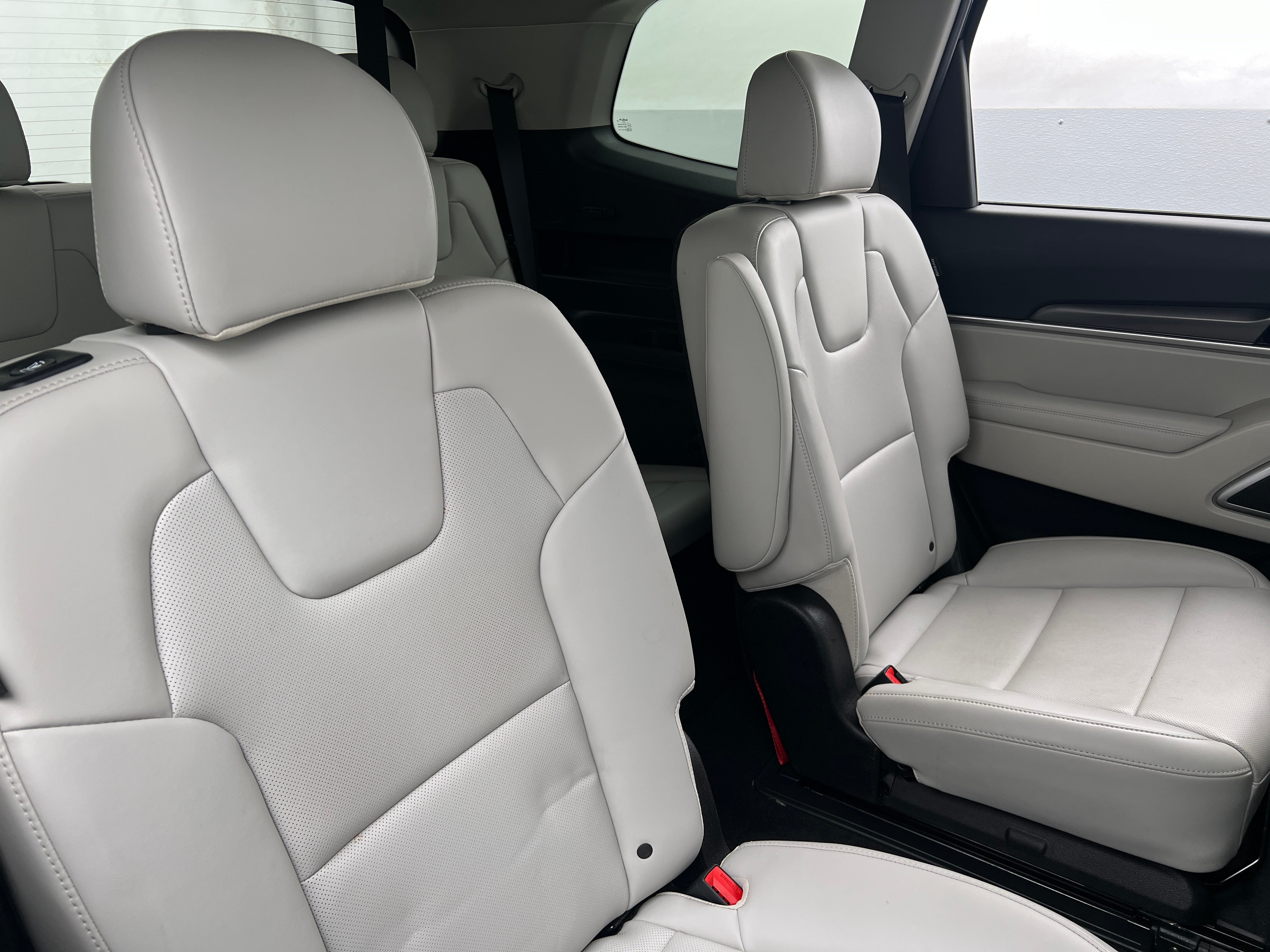 2024 Kia Telluride S 5