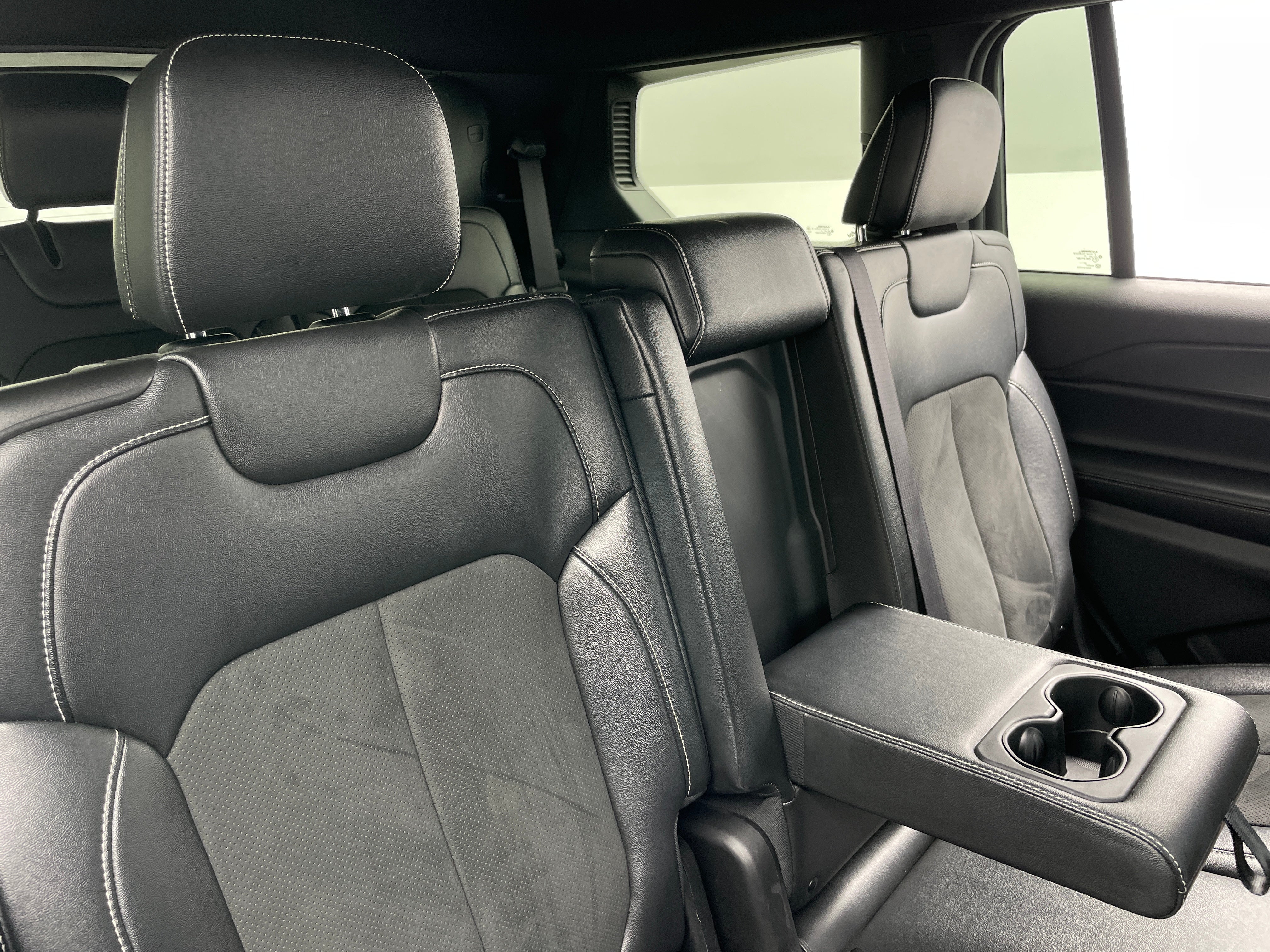 2024 Jeep Grand Cherokee L Altitude 6