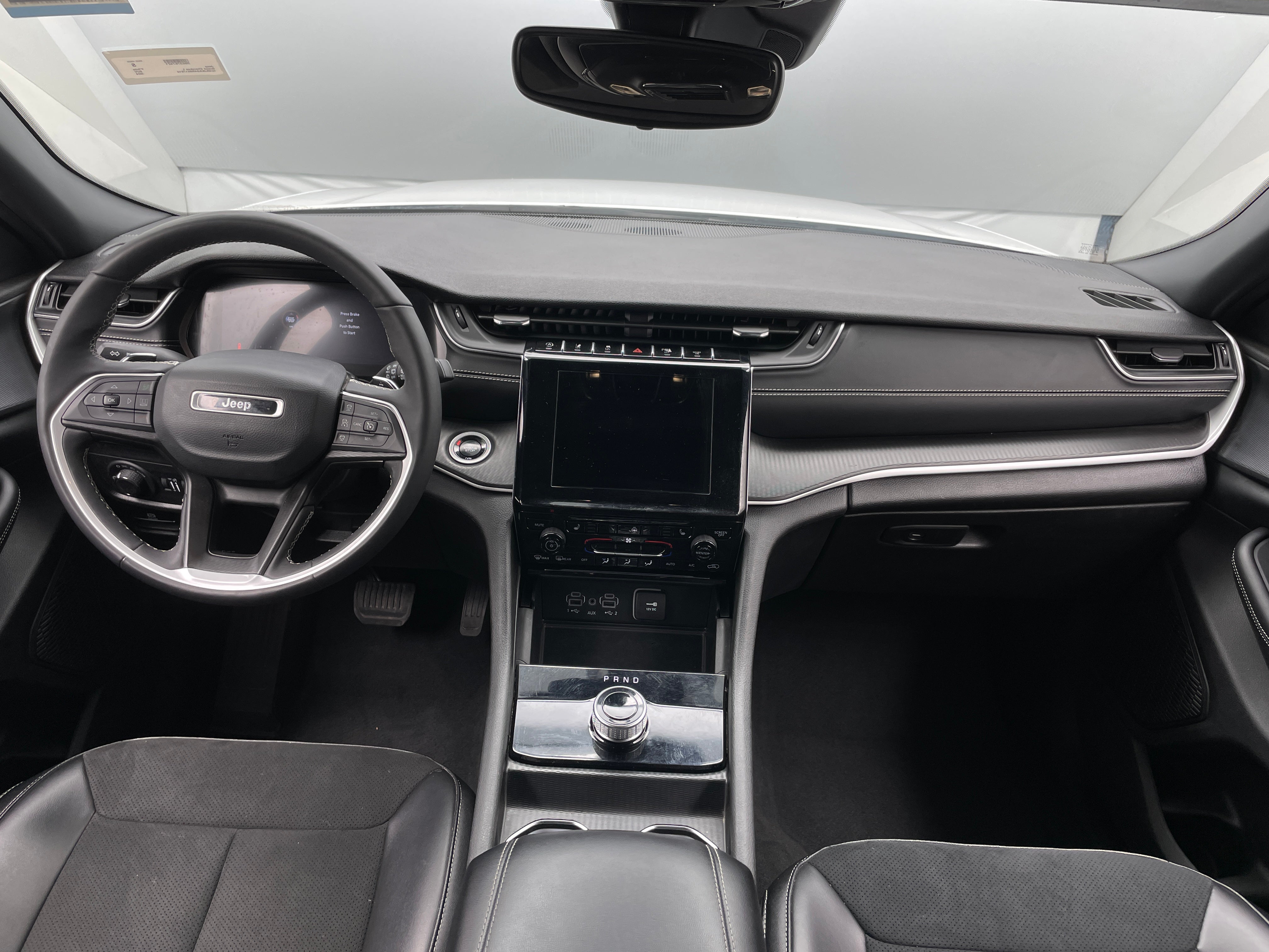 2024 Jeep Grand Cherokee L Altitude 3